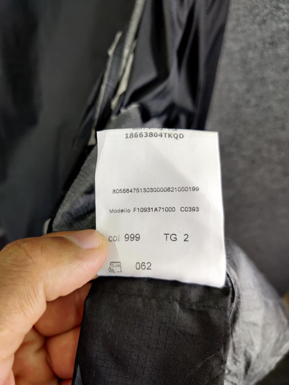 Moncler Moncler Windbreaker Light Jacket Size US L / EU 52-54 / 3 - 13 Thumbnail