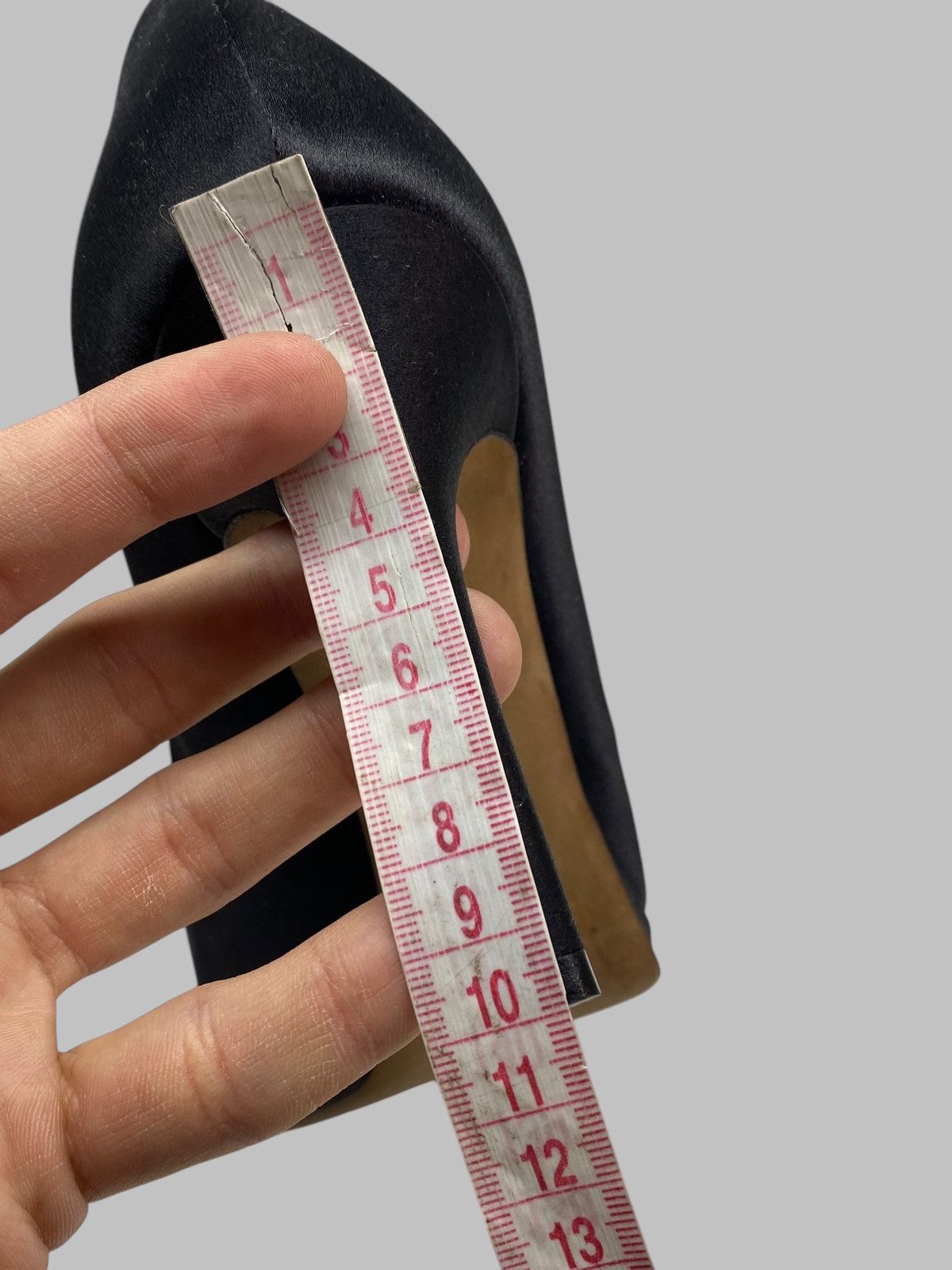 Gucci Gucci Black Satin Rhinestones Embellished Peep Toe Heels Size US 10 / IT 40 - 23 Thumbnail