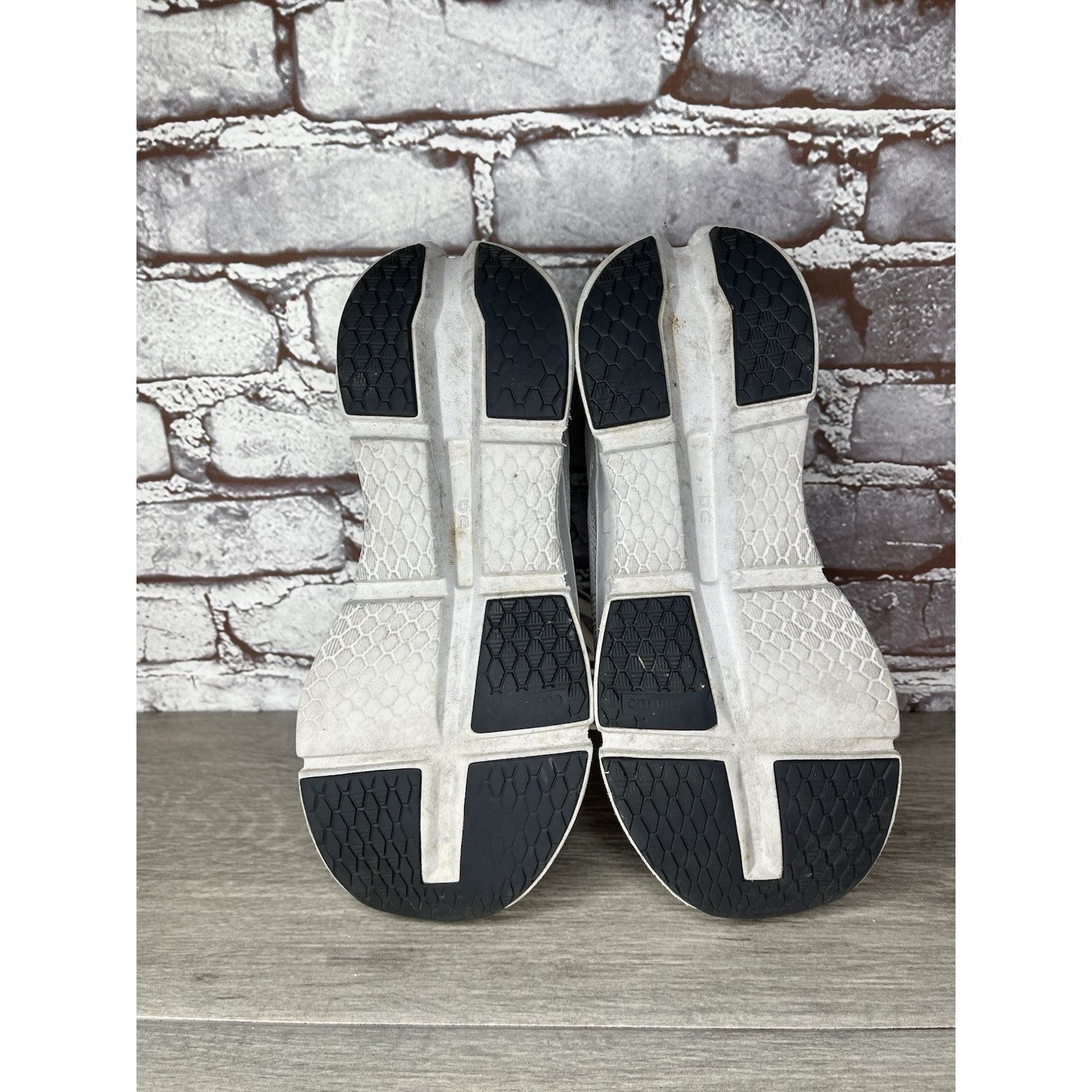 On ON CLOUDGO White Glacier Gray Running Shoes Cloud Go Synthet Size US 9 / IT 39 - 8 Thumbnail