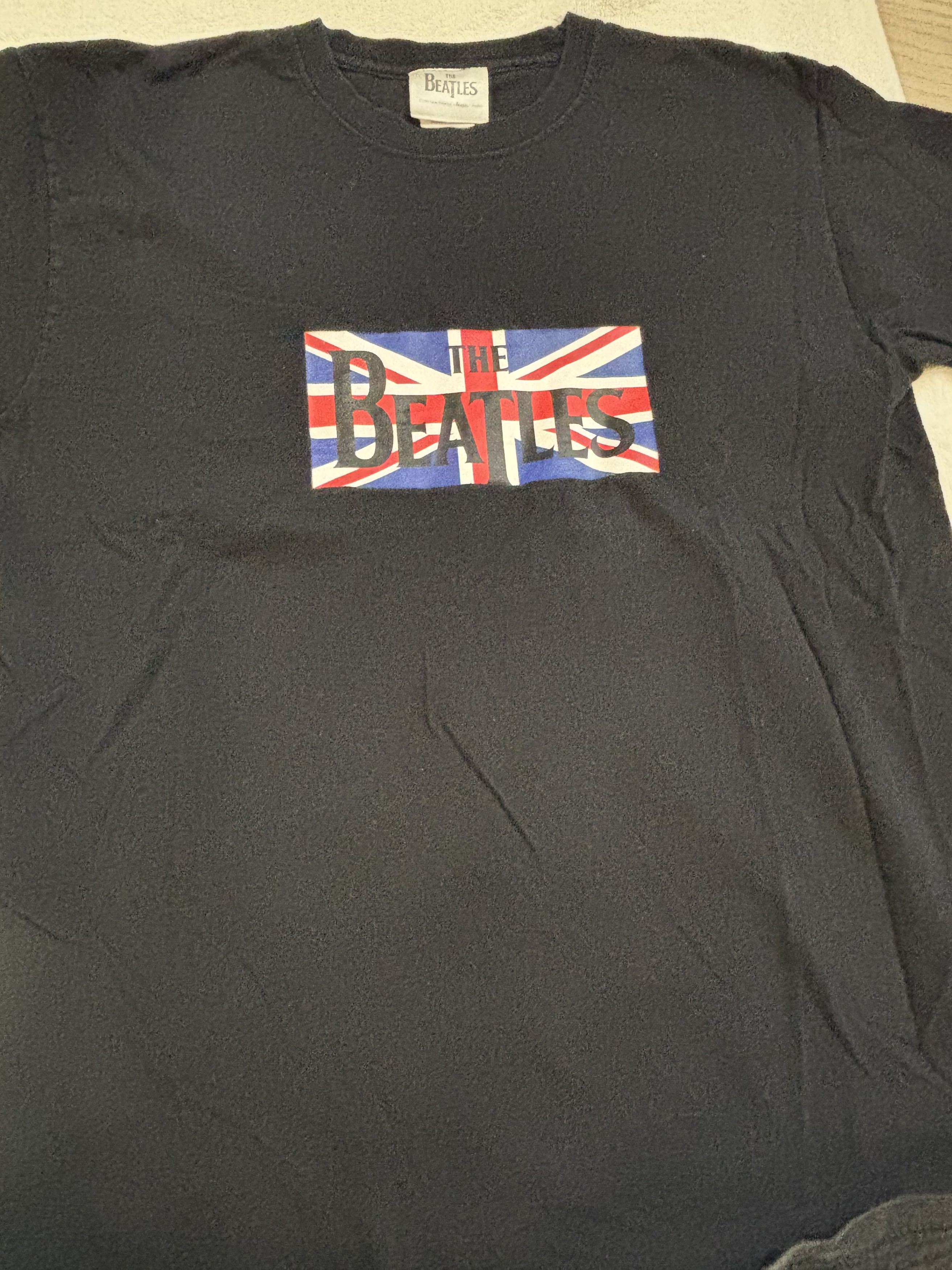 Band Tees Beatles Union Jack logo Tee Size US M / EU 48-50 / 2 - 1 Thumbnail