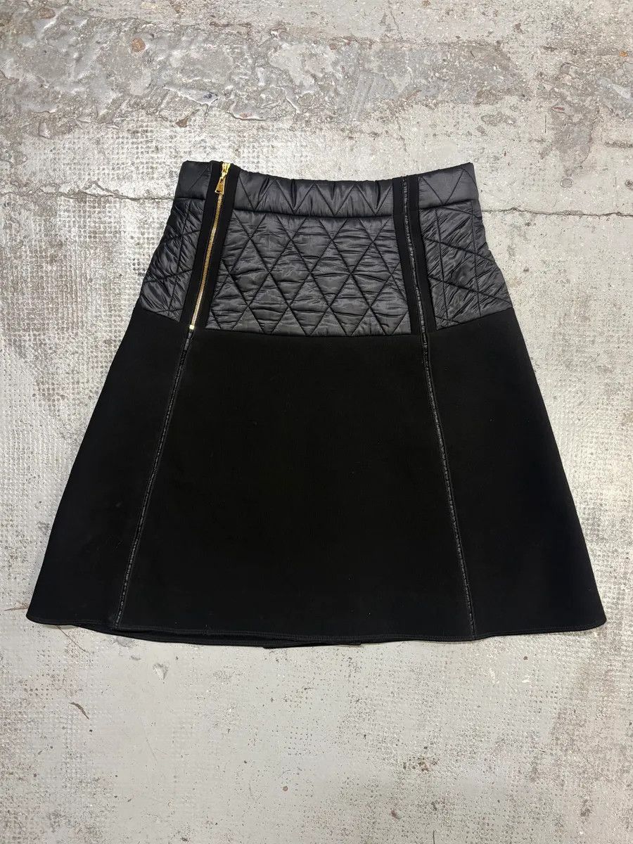 Louis Vuitton Louis Vuitton Black Acetate Quilted A-Line Skirt Size 26" / US 2 / IT 38 - 6 Thumbnail