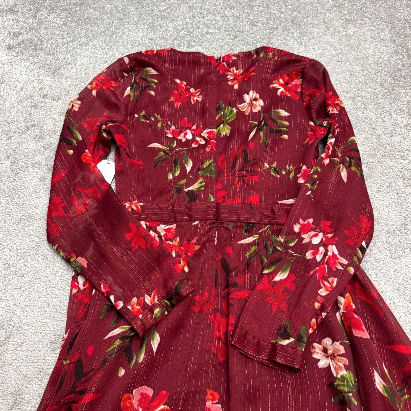 Guess GUESS Wrap Dress 0 Long Sleeve Floral Red V-Neck Knee Length NWT Size XS / US 0-2 / IT 36-38 - 3 Thumbnail