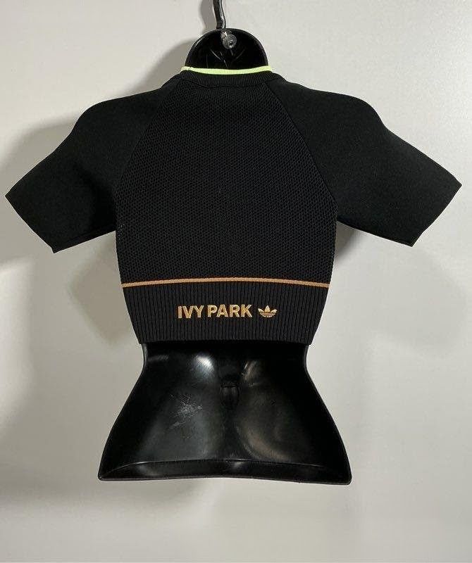 Adidas × Ivy Park NWT IVY PARK x adidas Knit Crop Top & Mini Skirt Set XS Size XS / US 0-2 / IT 36-38 - 5 Thumbnail