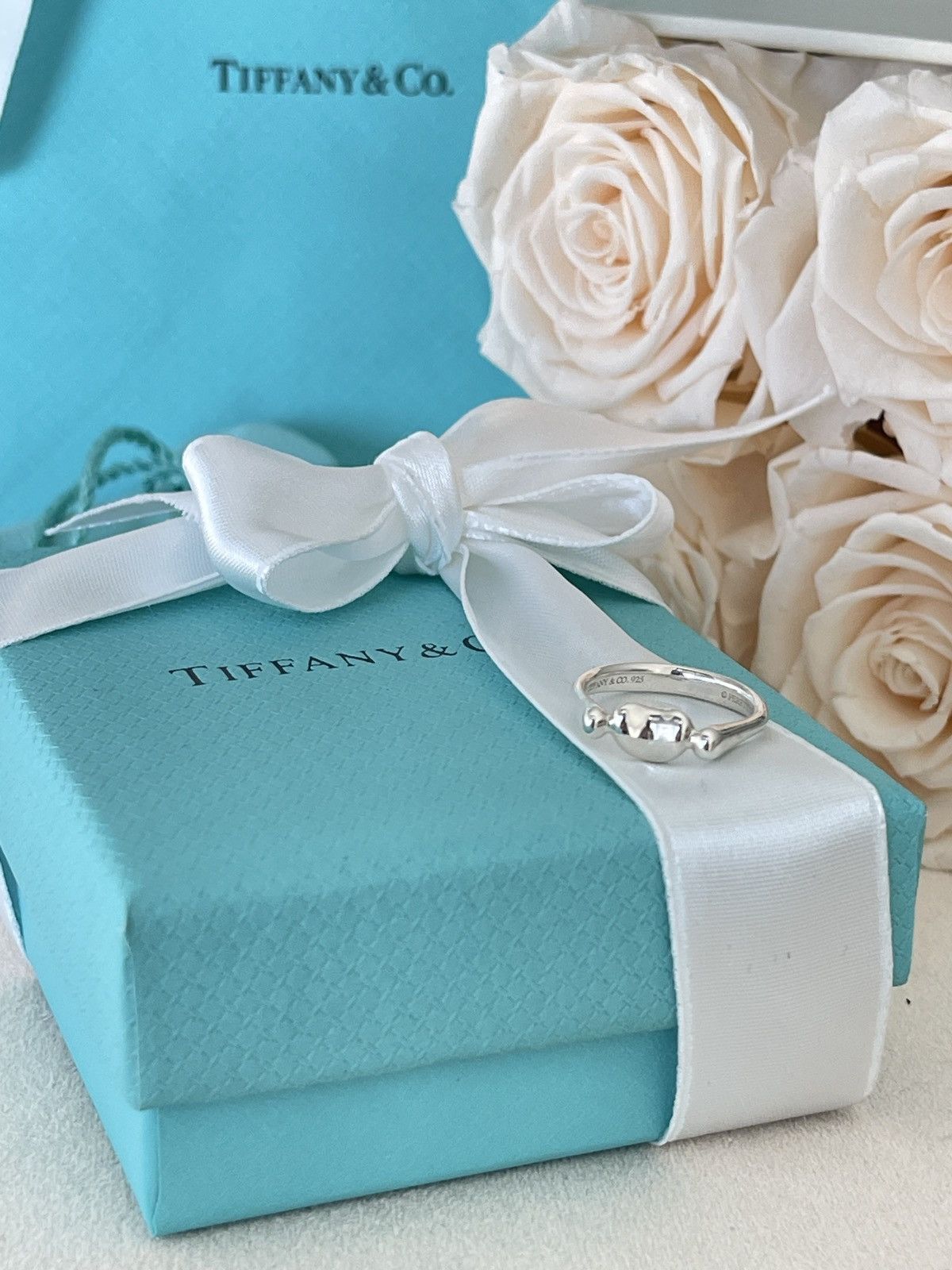 Tiffany & Co. Tiffany & Co. Elsa Peretti Bean Ring Silver 6.5 NEW $490 Size ONE SIZE - 6 Thumbnail