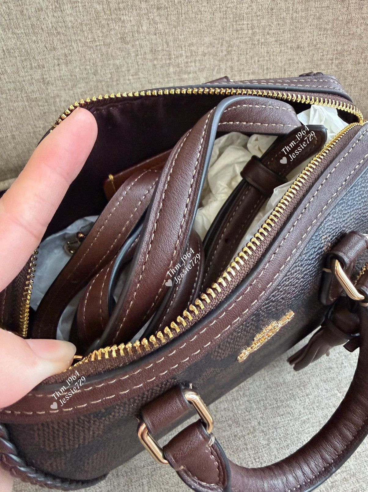 Coach NWT！COACH Mini Rowan Crossbody Bag In Signature With Fringe Size ONE SIZE - 7 Thumbnail