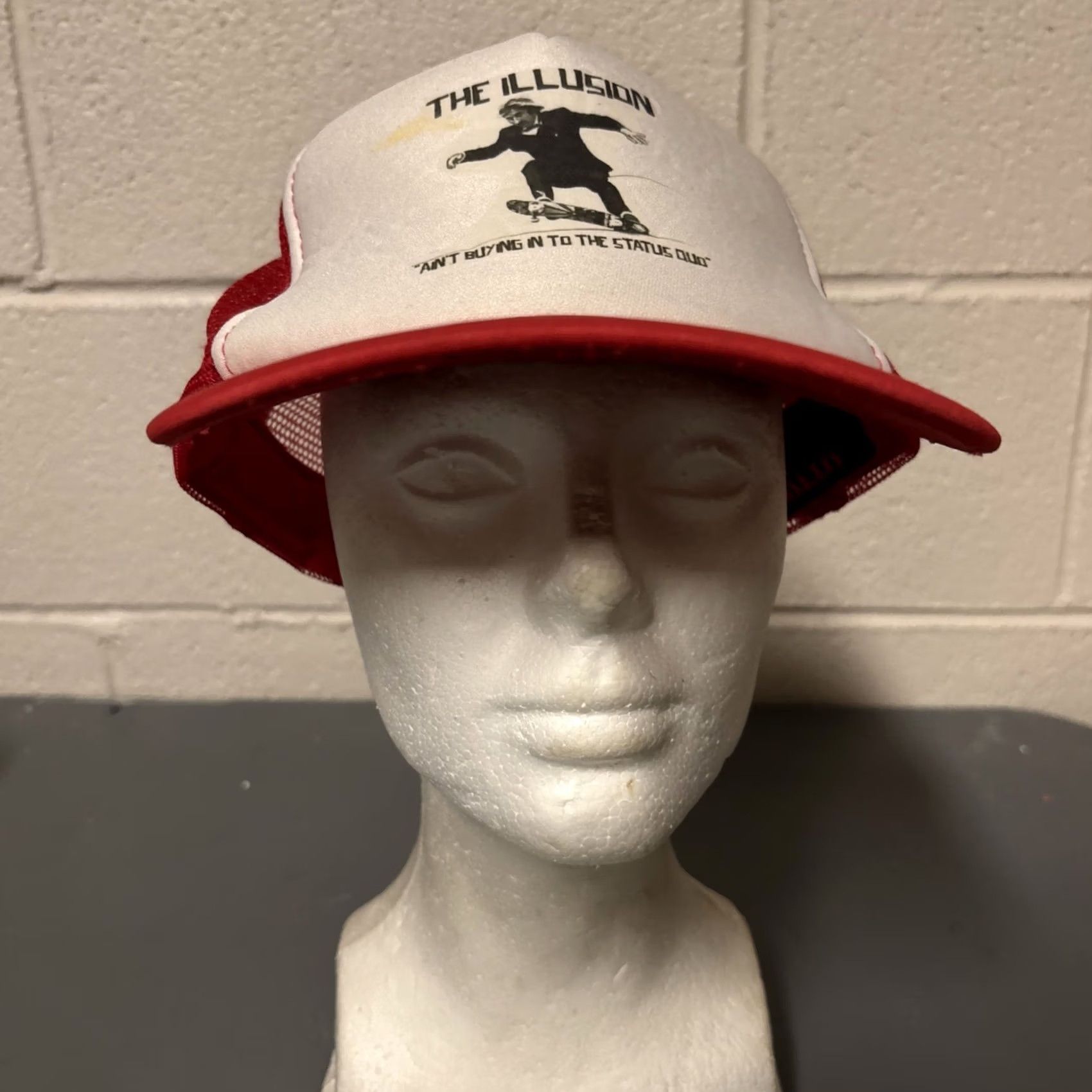 Vintage VINTAGE Otto Collection The Illusion Ain’t Buying Into Status Quo Skater Snap Back Cap Trucker Hat Red Adjustable Men One Size Cap Mens Size ONE SIZE - 2 Thumbnail