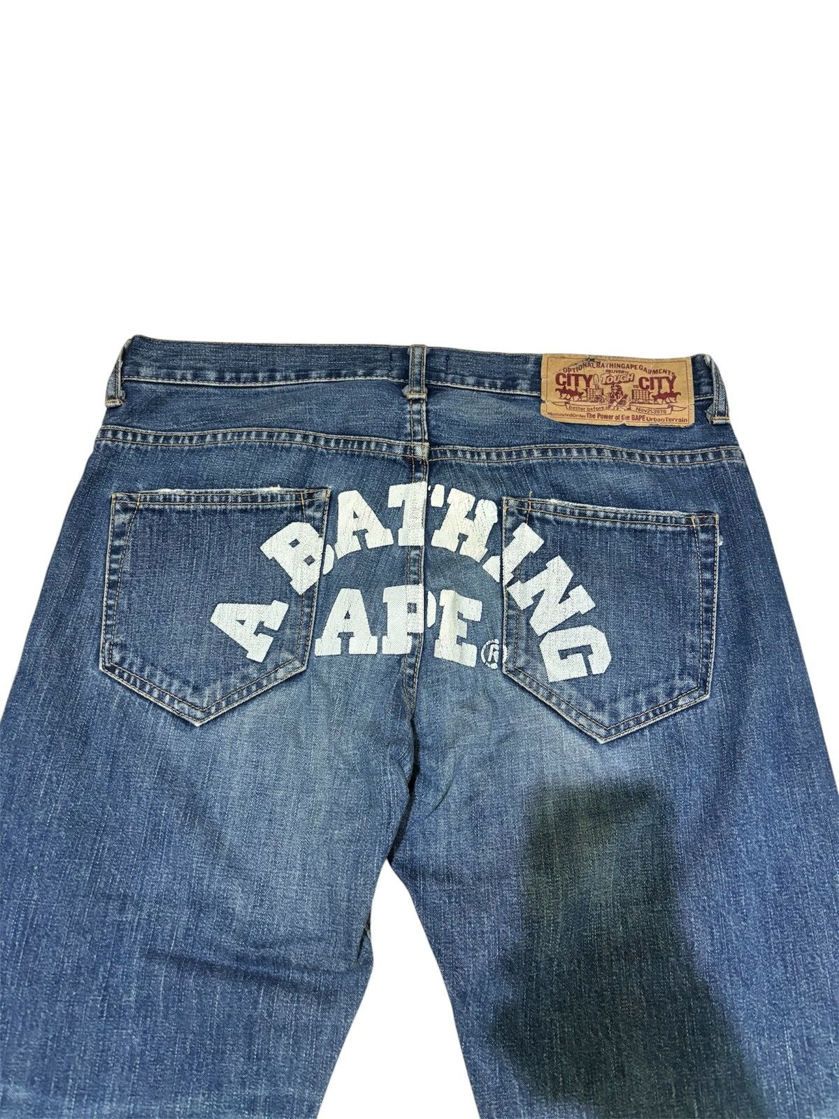 Bape ❌LAST DROP❌Vintage og bape japan denim arc logo pants Size US 32 / EU 48 - 3 Thumbnail