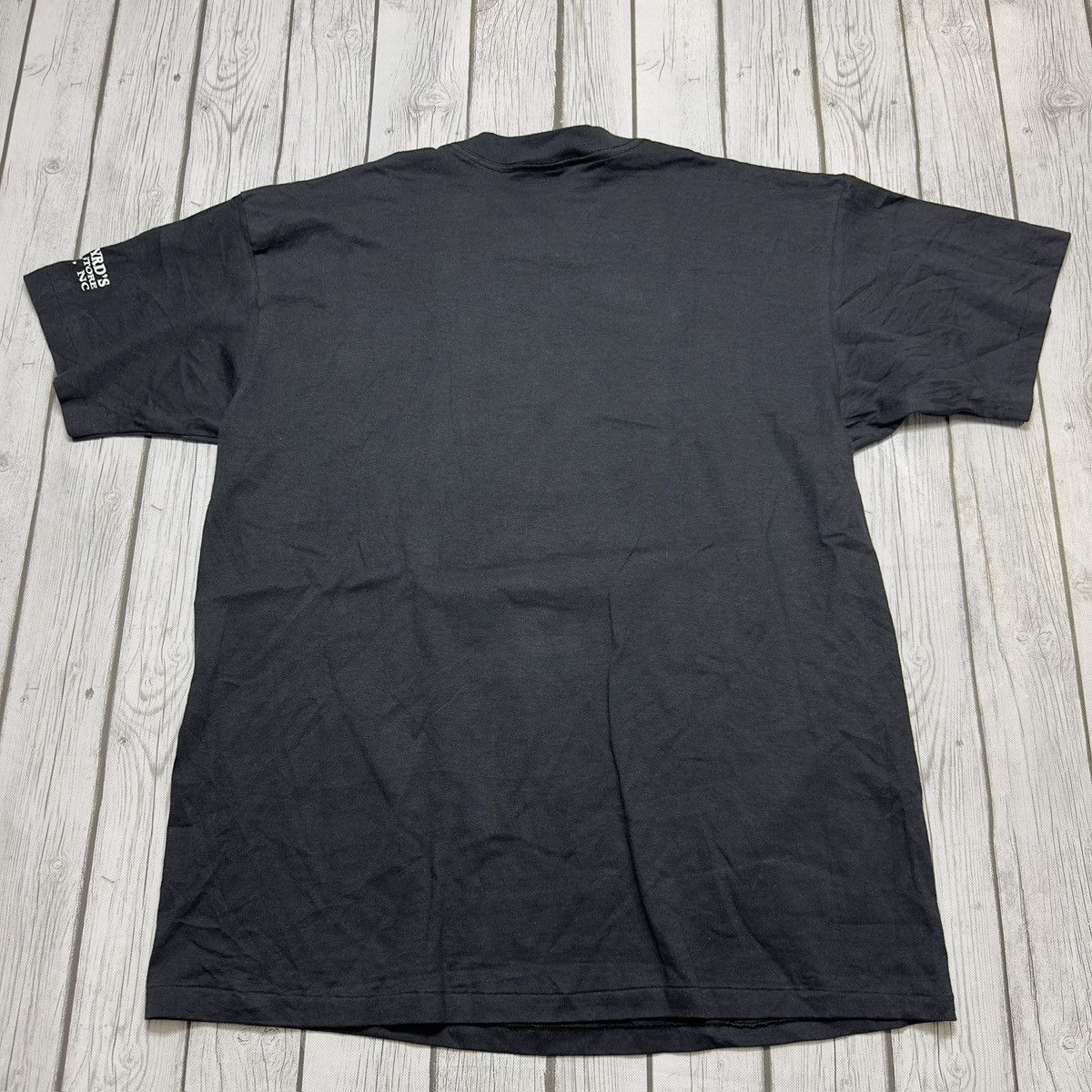 Vintage Vintage 3D Emblem Run with the Wind tee Size US XL / EU 56 / 4 - 2 Thumbnail