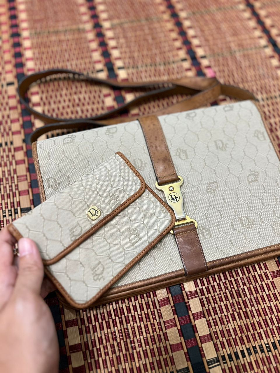 Dior Christian dior honeycomb canvas ling bag/cross body Size ONE SIZE - 13 Thumbnail