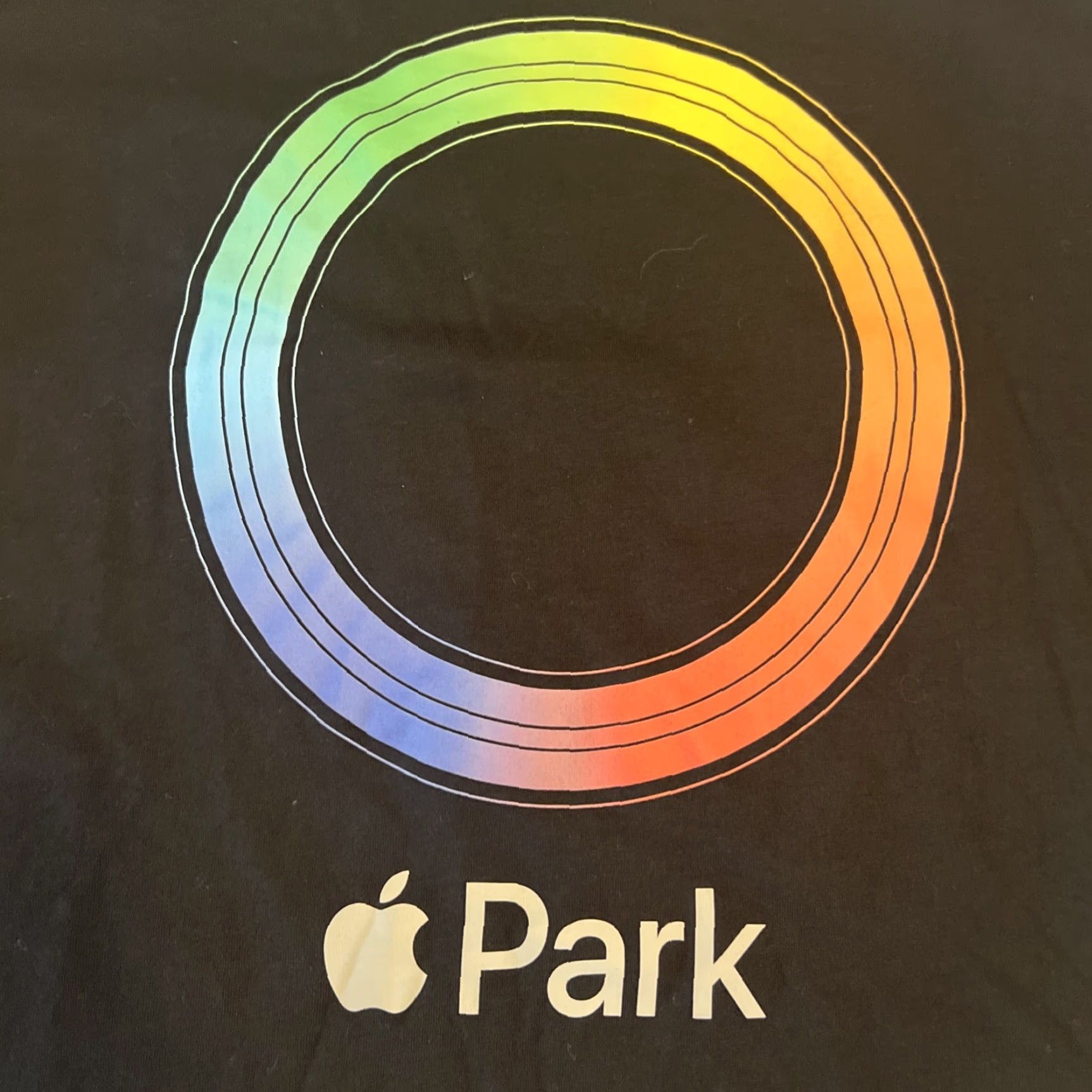 Apple NWOT Apple Park Logo California HQ Offices Parking 95014 Shirt Medium Men Black Cotton Graphic Print Tee Size US M / EU 48-50 / 2 - 2 Thumbnail