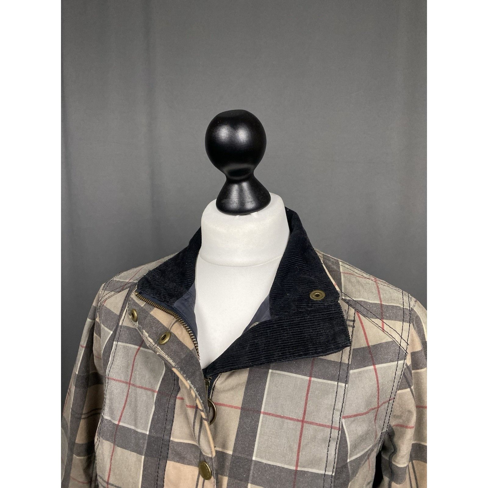 Barbour Barbour Tartan Check Women's Beige Waxed Jacket Size UK 10 U Size L / US 10 / IT 46 - 5 Thumbnail