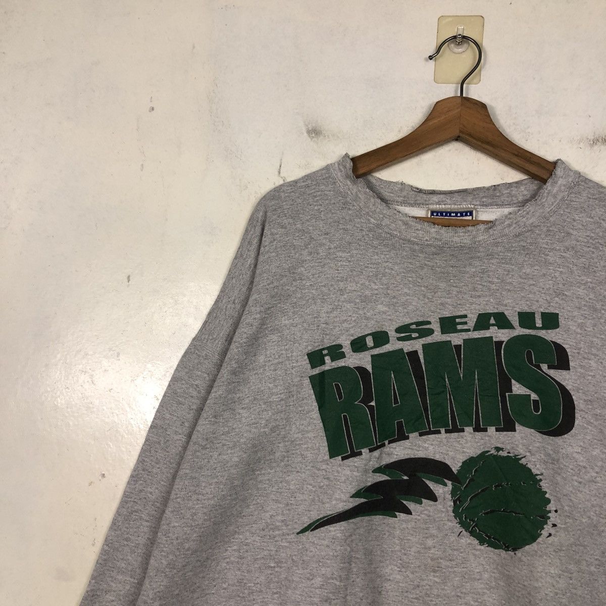 Vintage 📌Vintage Sweatshirt Crewneck Sportswear Roseau Rams Usa Size US M / EU 48-50 / 2 - 9 Thumbnail