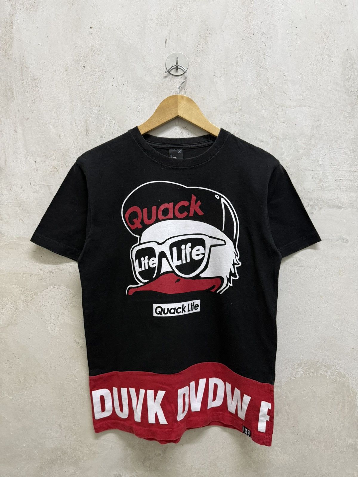 Japanese Brand Duck Dude B One Soul Spell Out Big Logo Tee Size US M / EU 48-50 / 2 - 1 Thumbnail