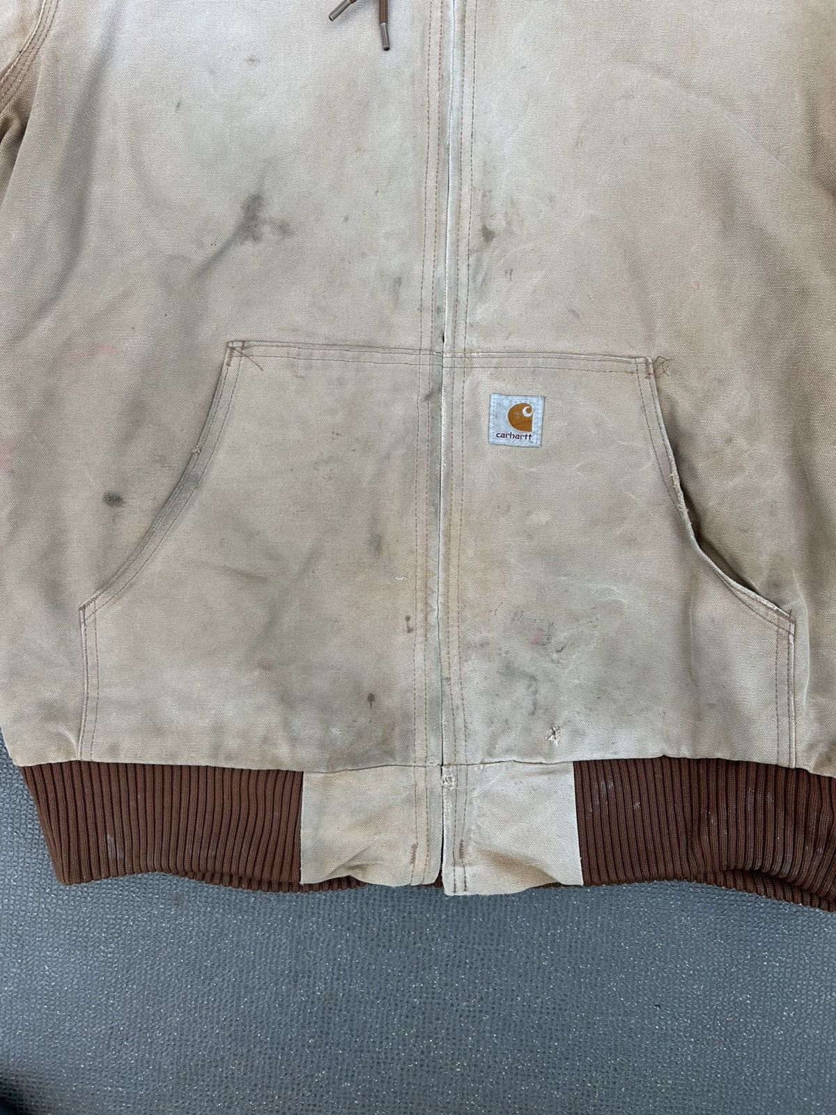 Carhartt Carhartt work jacket tall faded distressed USA made Size US L / EU 52-54 / 3 - 5 Thumbnail
