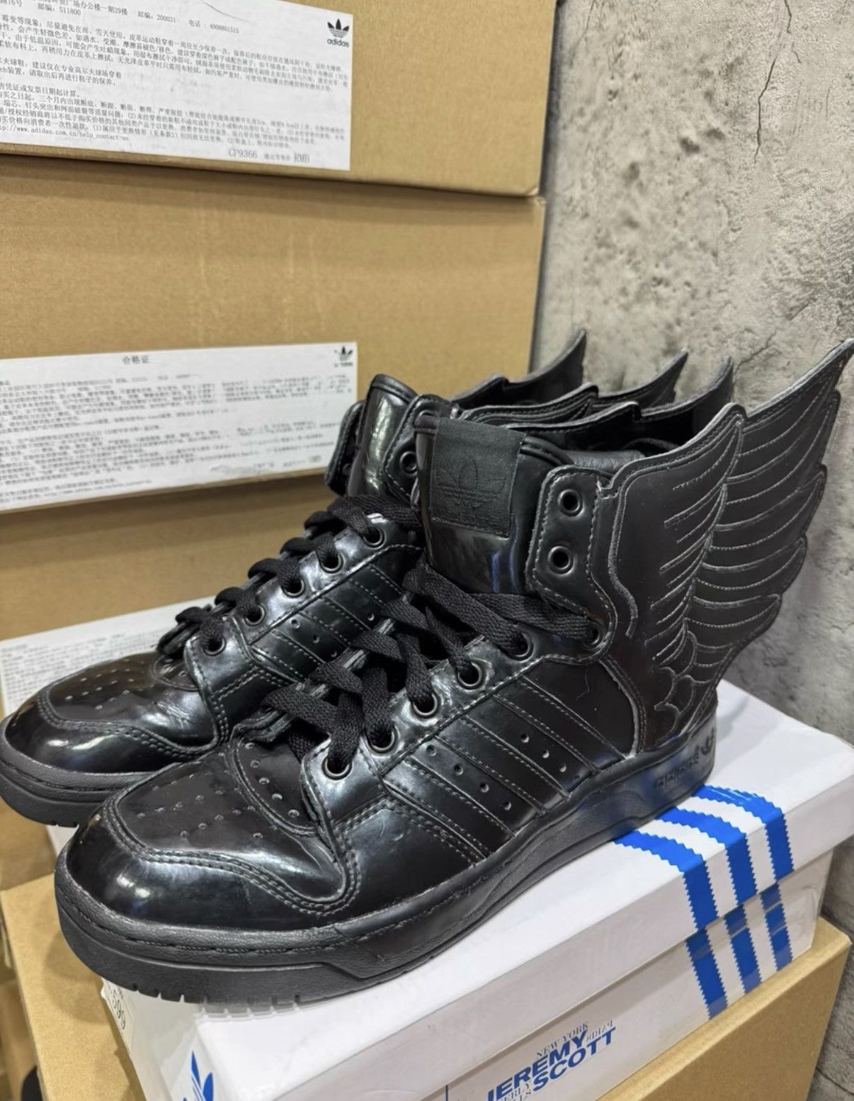 Adidas Adidas x Jeremy Scott Wings 2.0 K37 Size US 8 / IT 38 - 9 Thumbnail