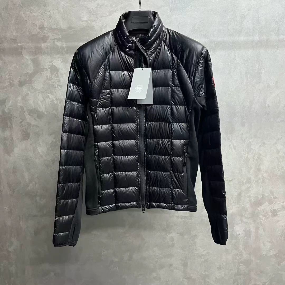 Canada Goose Canada Goose Black Down Jacket S Women Size S / US 4 / IT 40 - 1 Thumbnail