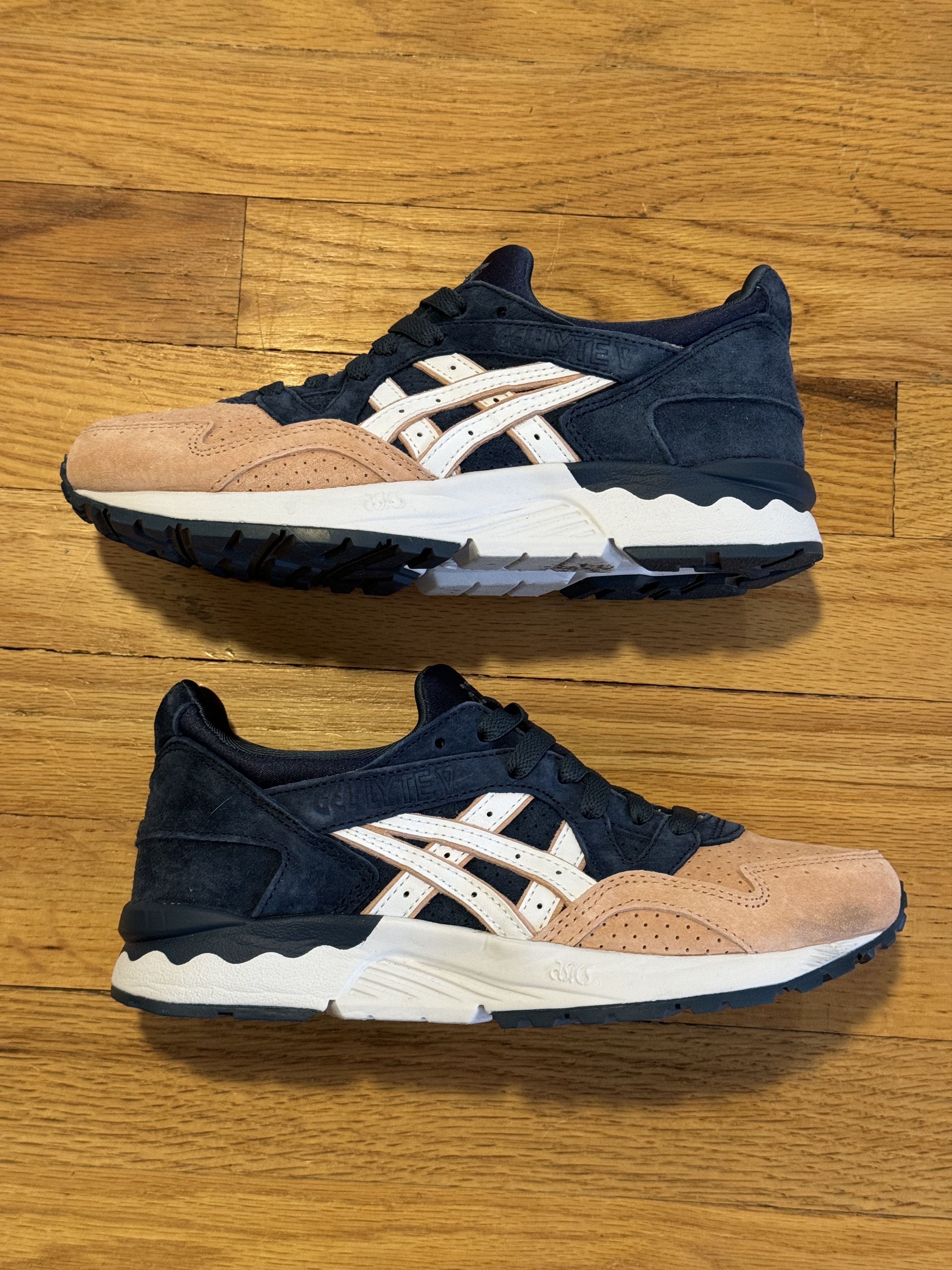Asics × Kith Kith Asics Gel Lyte V Salmon Toe - Size 5 (Women's size 6.5) Size US 5 / EU 37 - 4 Thumbnail