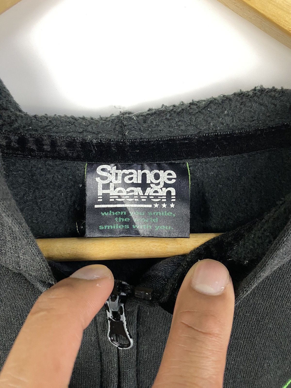 Vintage ✅️Vintage Strange Heaven Hoodie Zipper Size US M / EU 48-50 / 2 - 8 Thumbnail