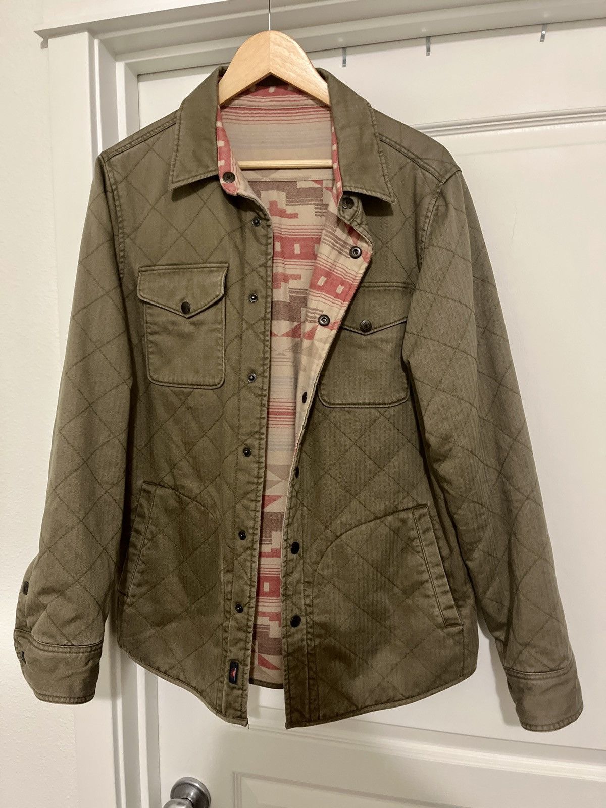 image of Faherty Quilted Jacket Reversible Good Feather in Green, Men's (Size Medium)