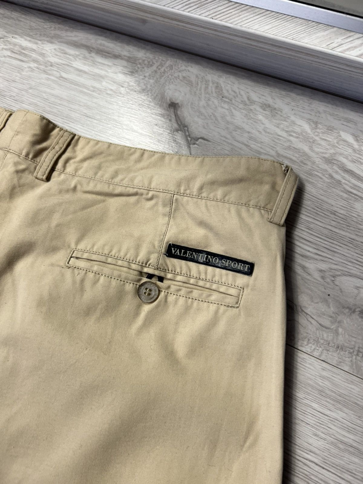Valentino × Vintage Vintage Valentino Sport Chino Shorts Size US 36 / EU 52 - 8 Thumbnail