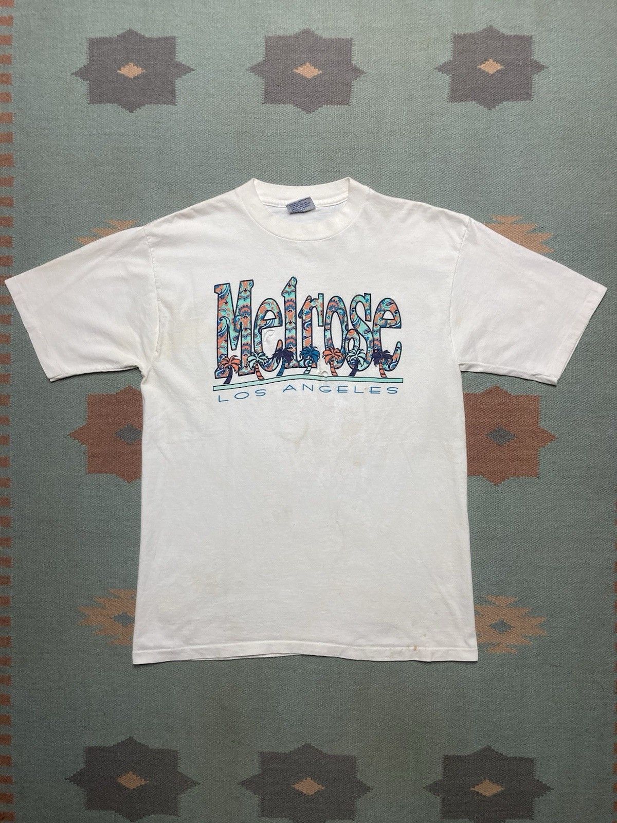 Vintage 90s t shirt Melrose California Los Angeles paisley distres L Size US L / EU 52-54 / 3 - 1 Thumbnail