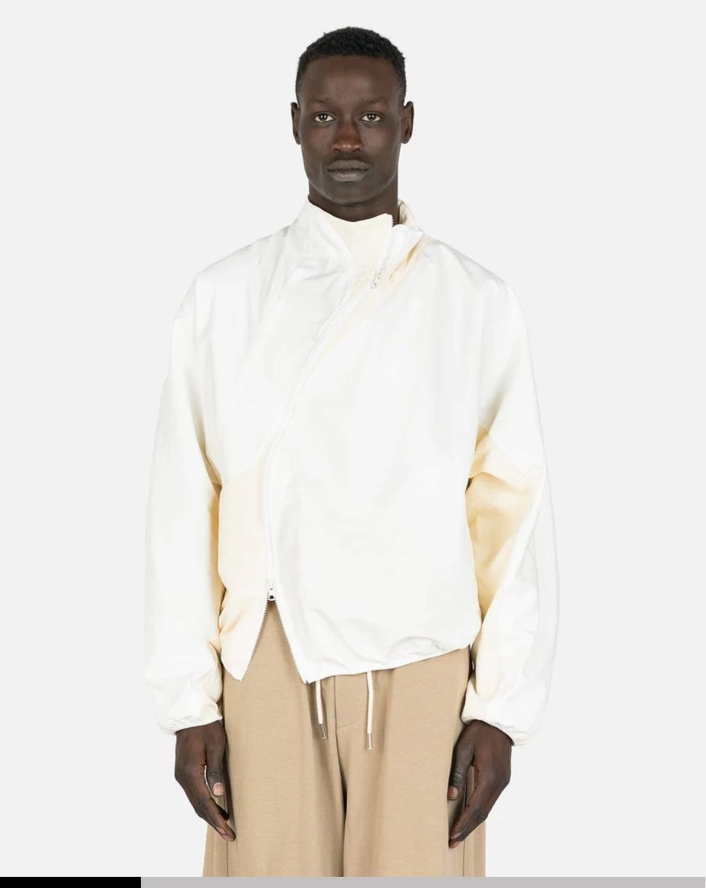 4.0+ Technical Jacket Right in White
