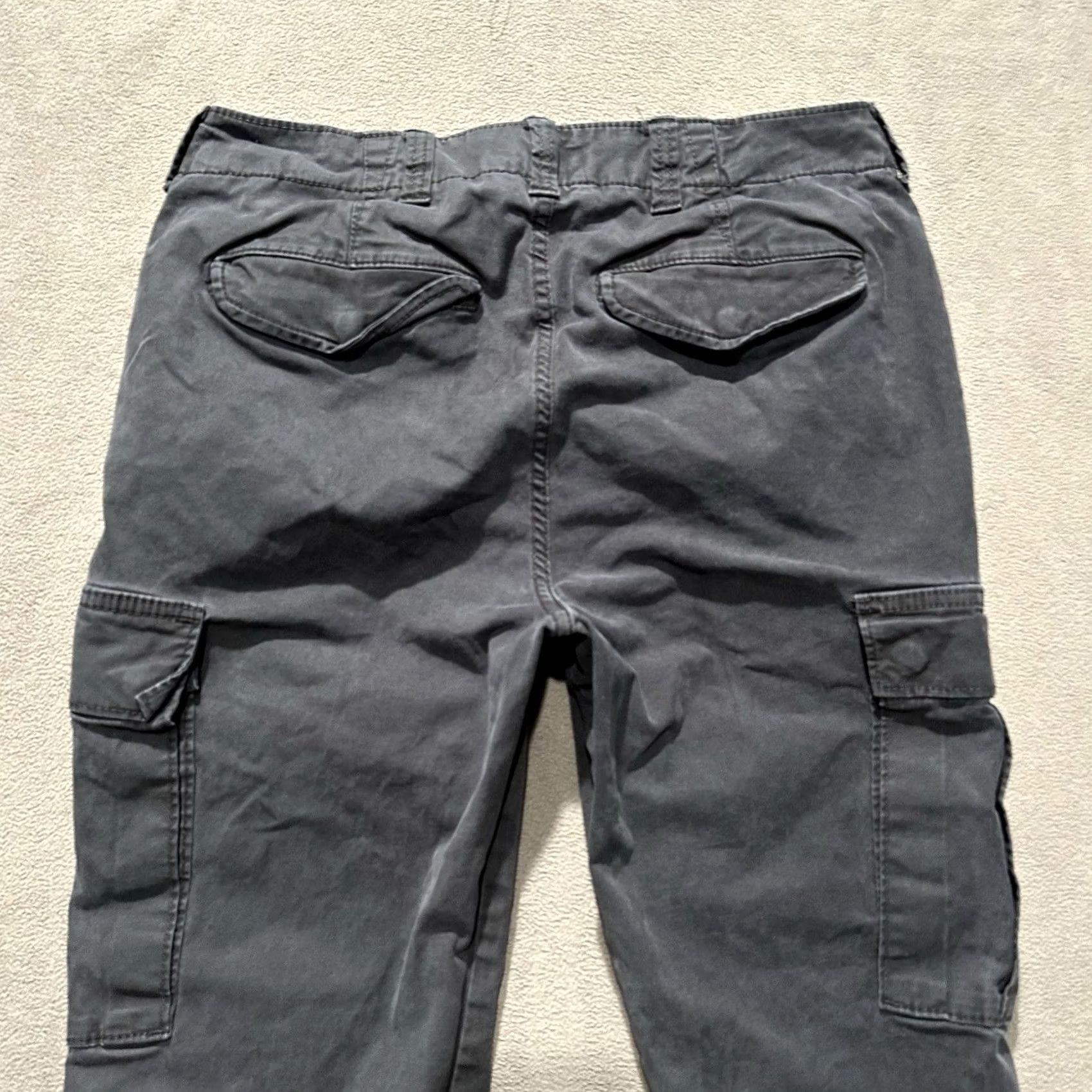 Banana Republic Banana Republic Pants Mens 30x30 (29x26) Blue Cargo Pocket Tapered Fit Utility Size US 30 / EU 46 - 4 Thumbnail