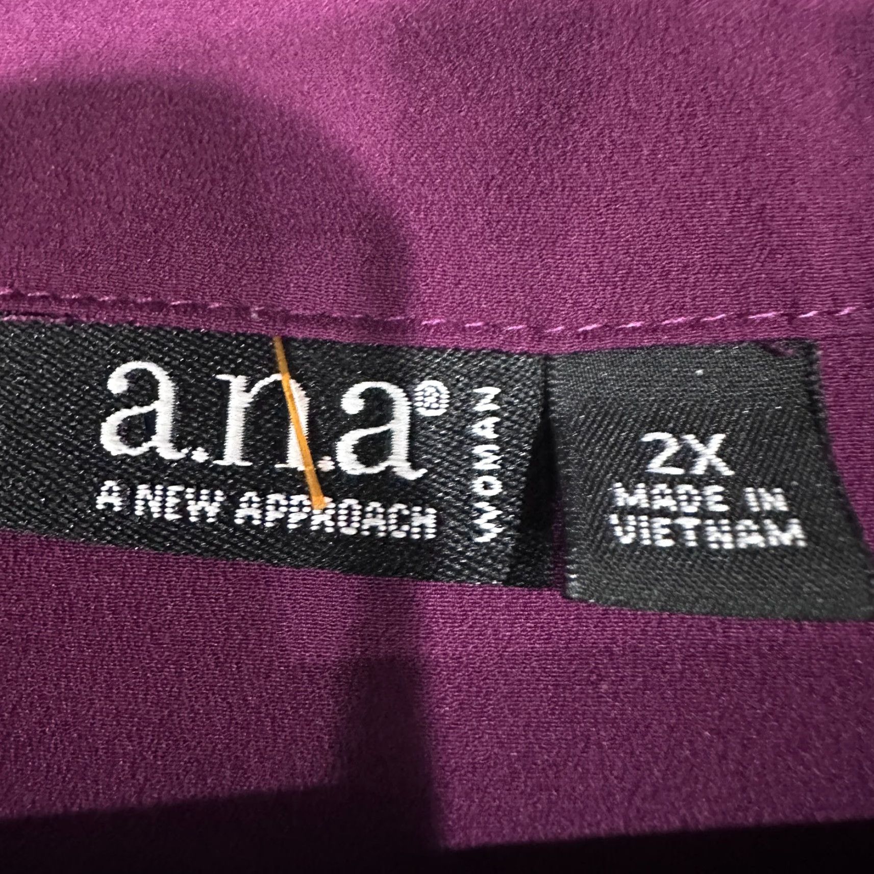 Vintage ANA Blouse Womens Plus 2X Purple Tunic Collared Lace Panel Long Sleeve Feminine Vintage: No (remove) Size XXL / US 16-18 / IT 52-54 - 4 Thumbnail