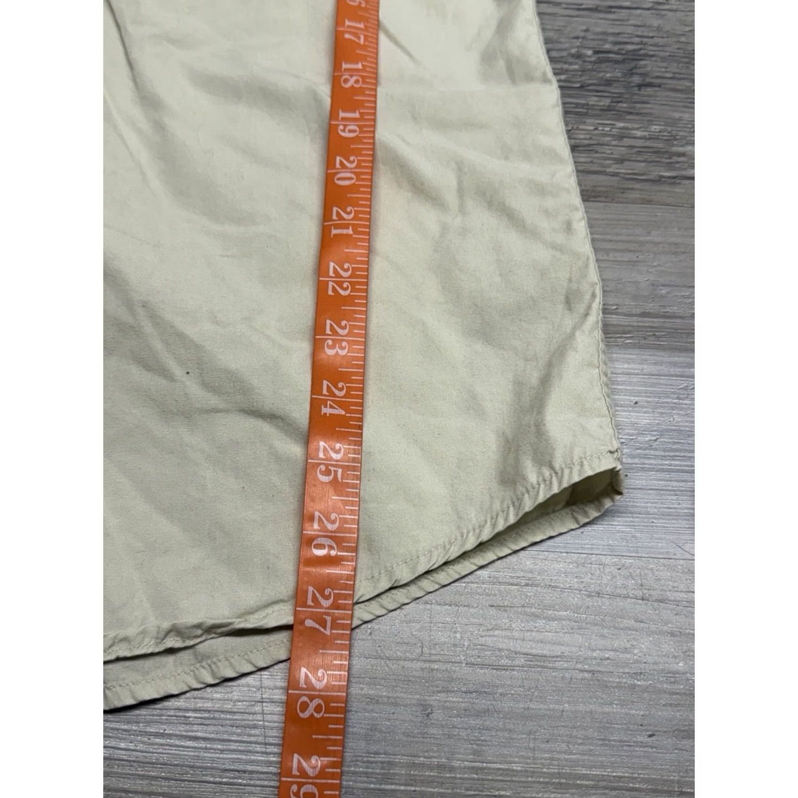 Vintage Discovery Channel Quest Shirt Woolrich Button-Up Shirt Mens Large Beige Outdoor Safari Check Short Sleeve for Fishing Lightweight Breathable Pockets Size US L / EU 52-54 / 3 - 6 Thumbnail