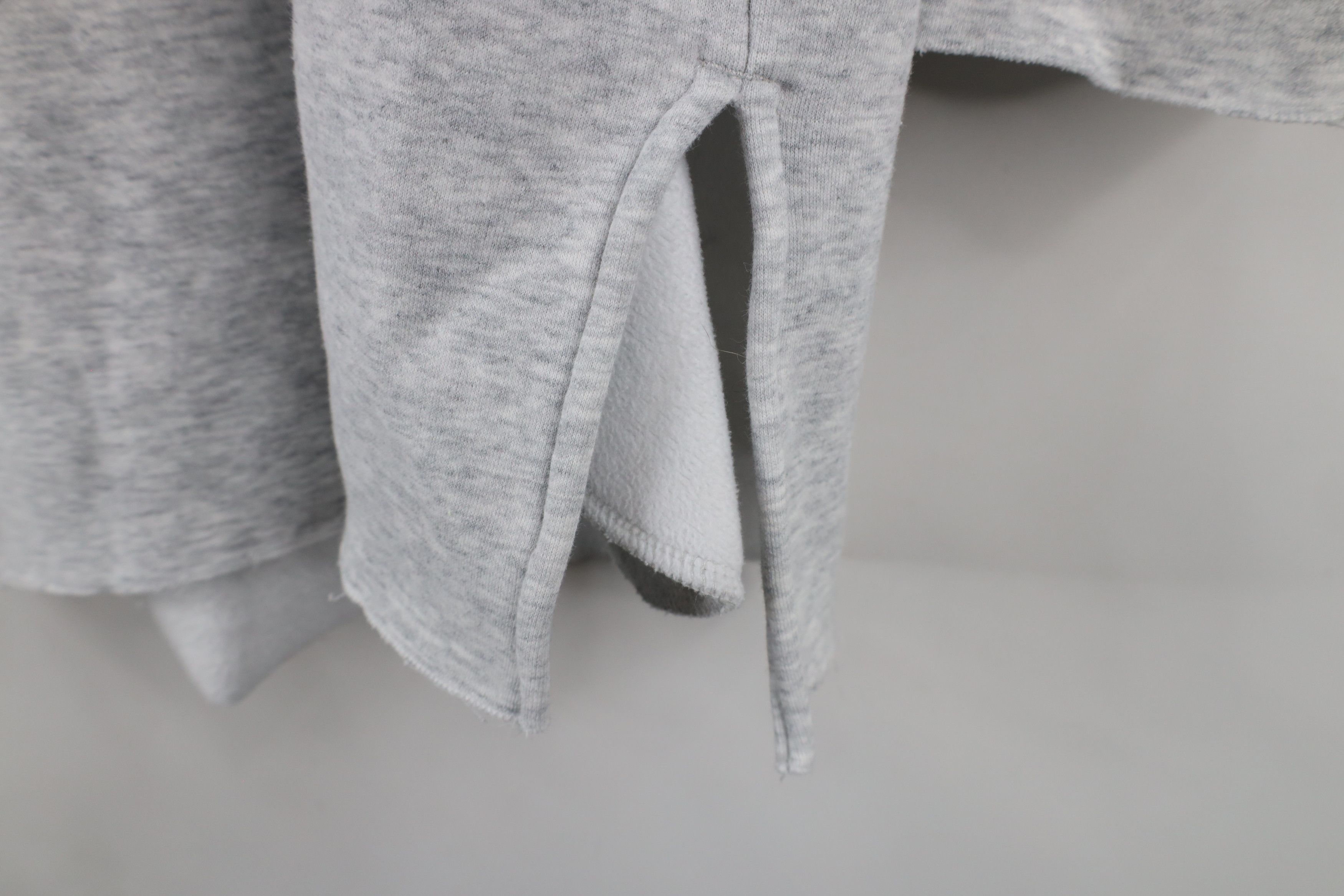 Vintage Ugg Australia Blank Oversized Funnel Neck Poncho Sweatshirt Size XS / US 0-2 / IT 36-38 - 9 Thumbnail