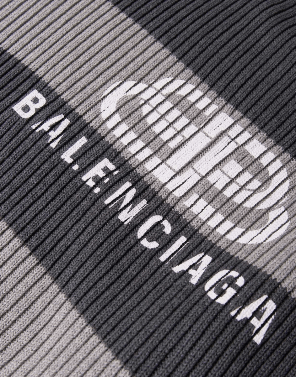 Balenciaga BALENCIAGA Oversized Jumper Size US S / EU 44-46 / 1 - 5 Thumbnail
