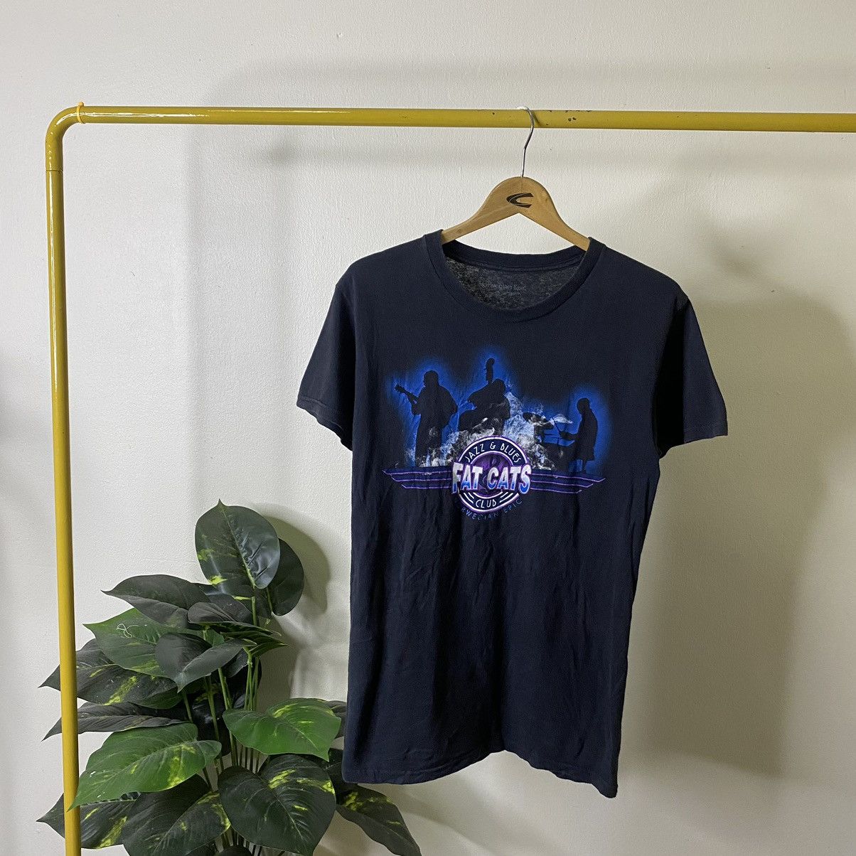 Band Tees Fat Cats Jazz & Blues Club Norwegian Epic Tee Size US S / EU 44-46 / 1 - 1 Thumbnail