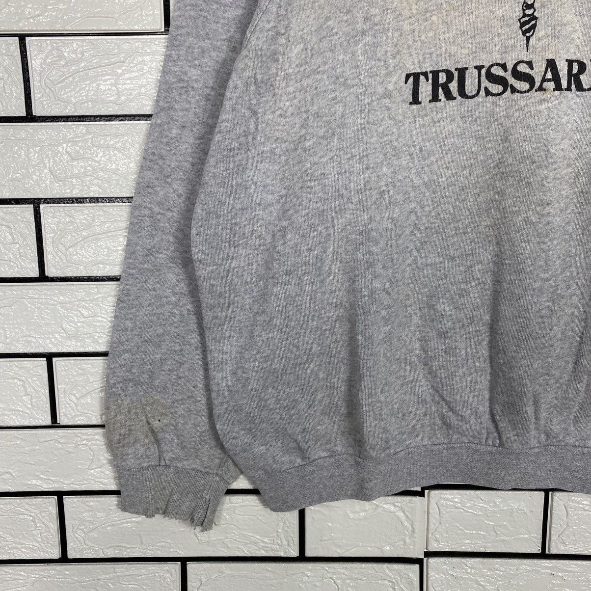 Vintage 📌Distressed Design Sweatshirt Trussardi Big Logo Size US M / EU 48-50 / 2 - 5 Thumbnail
