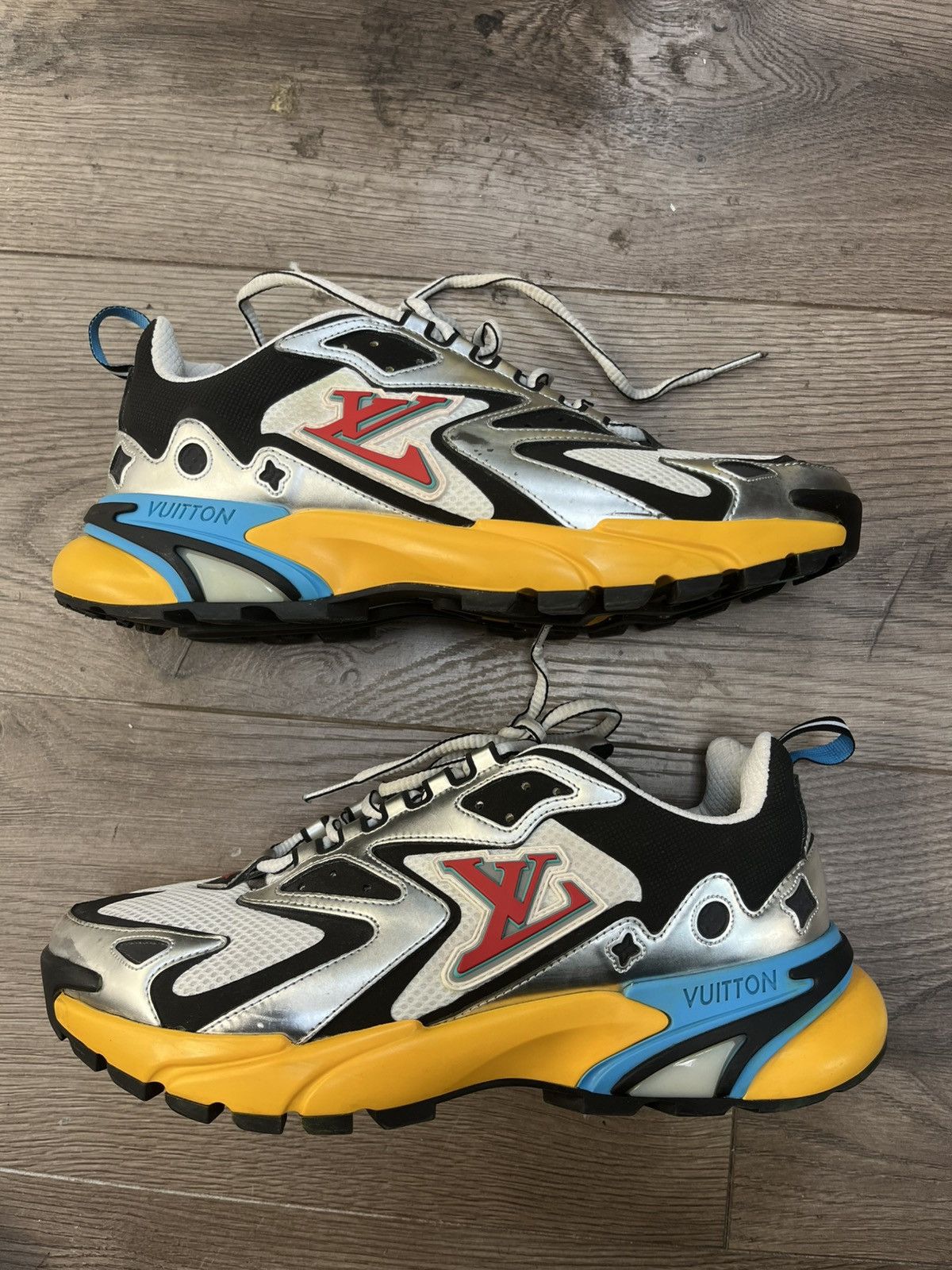 Louis Vuitton Louis Vuitton LV Tactic runner Size US 8 / EU 41 - 1 Thumbnail
