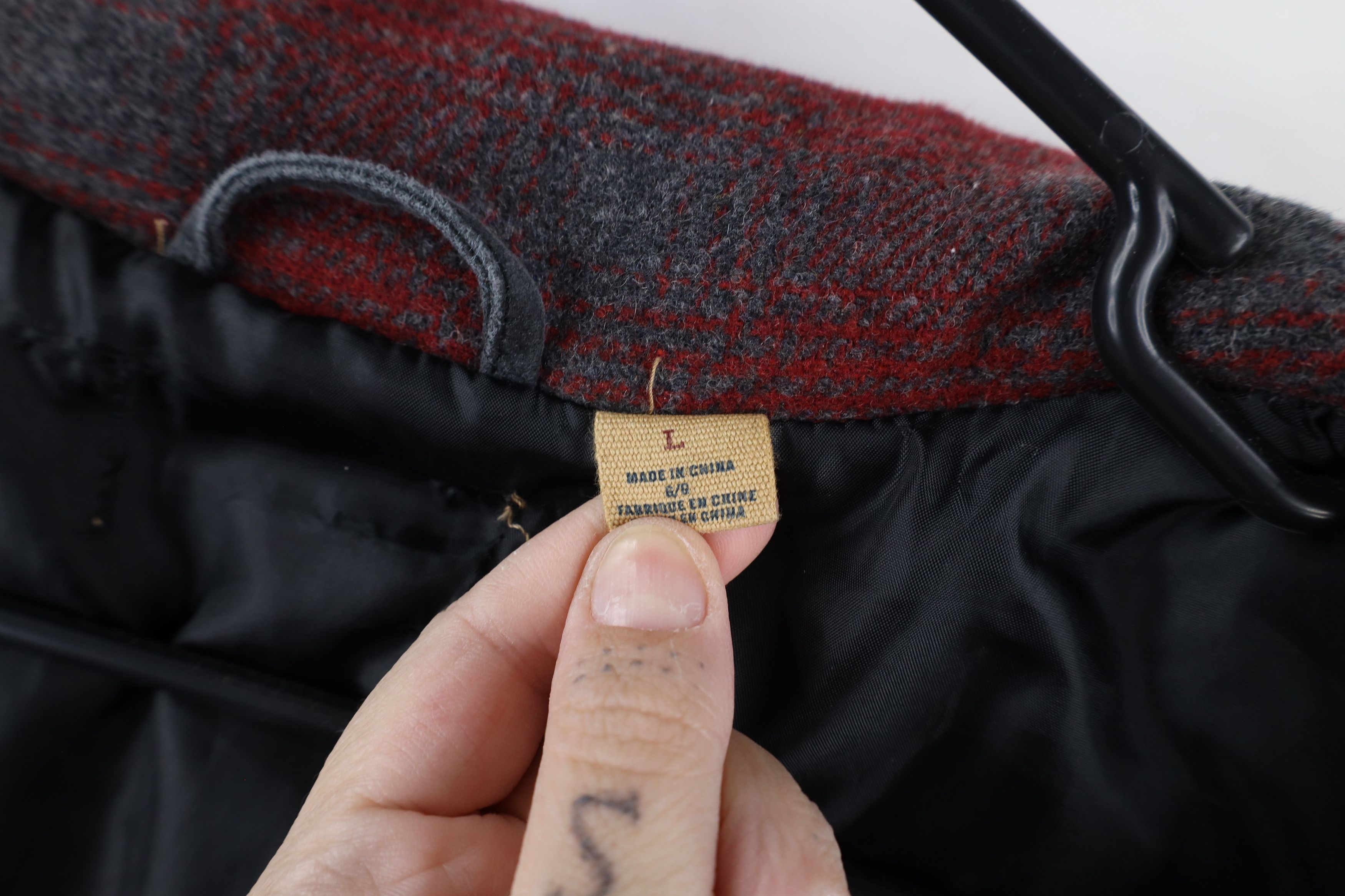 Vintage Vintage Streetwear Wool Blend Button Puffer Vest Jacket Size US L / EU 52-54 / 3 - 7 Thumbnail