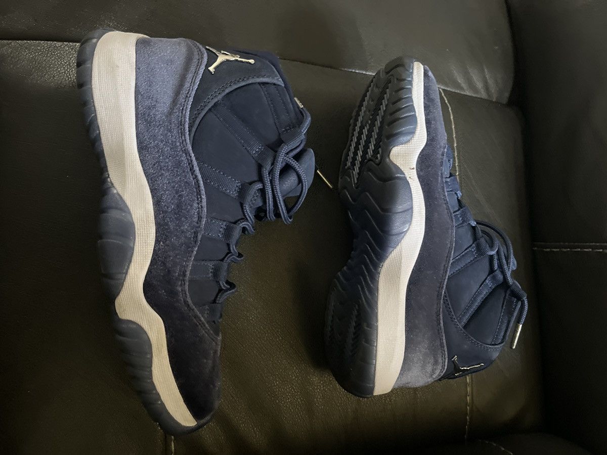 Jordan Brand Womens jordan 11 midnight navy Size US 8.5 / IT 38.5 - 1 Thumbnail