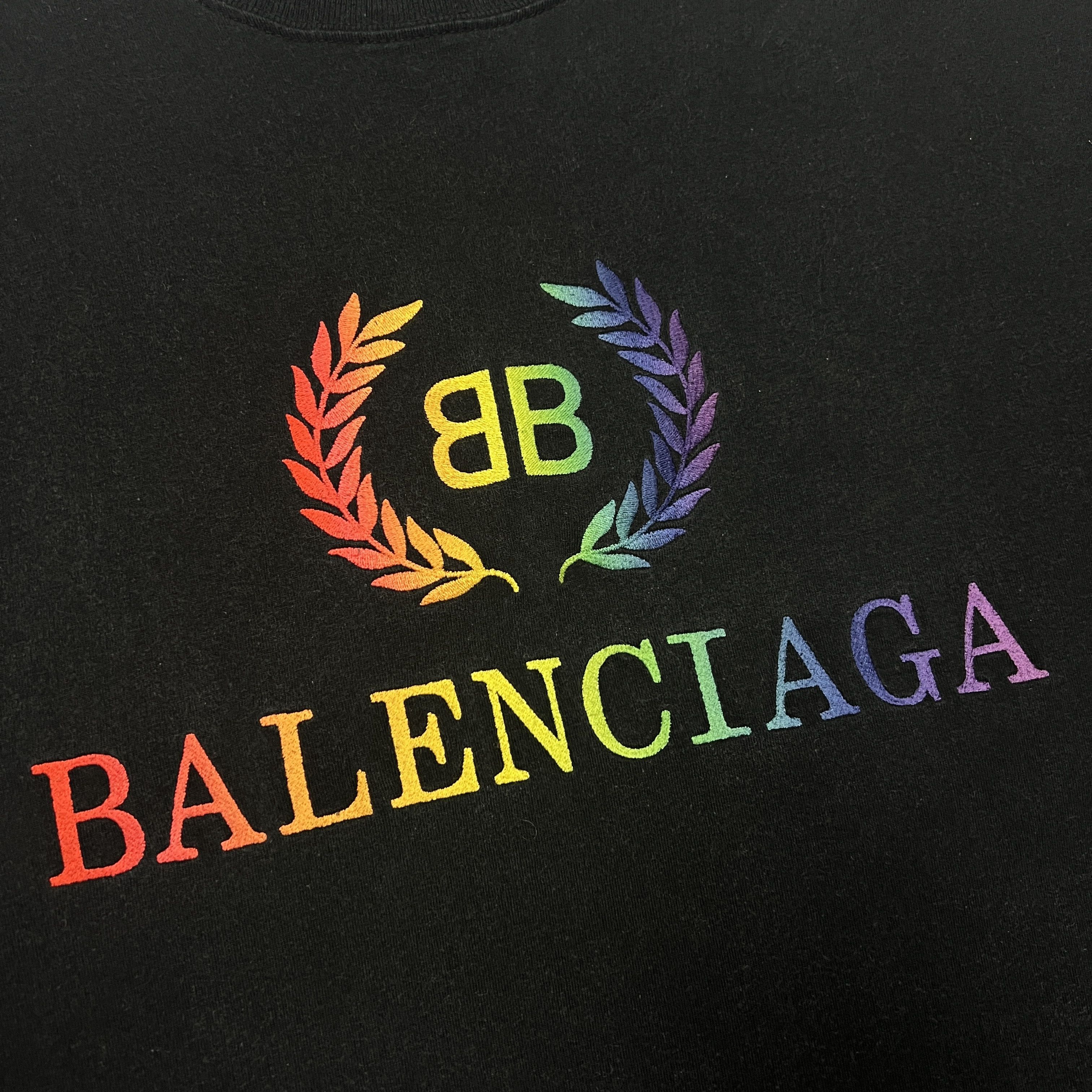 Balenciaga Balenciaga Rainbow Embroidered BB Crest T-Shirt Size US S / EU 44-46 / 1 - 3 Thumbnail