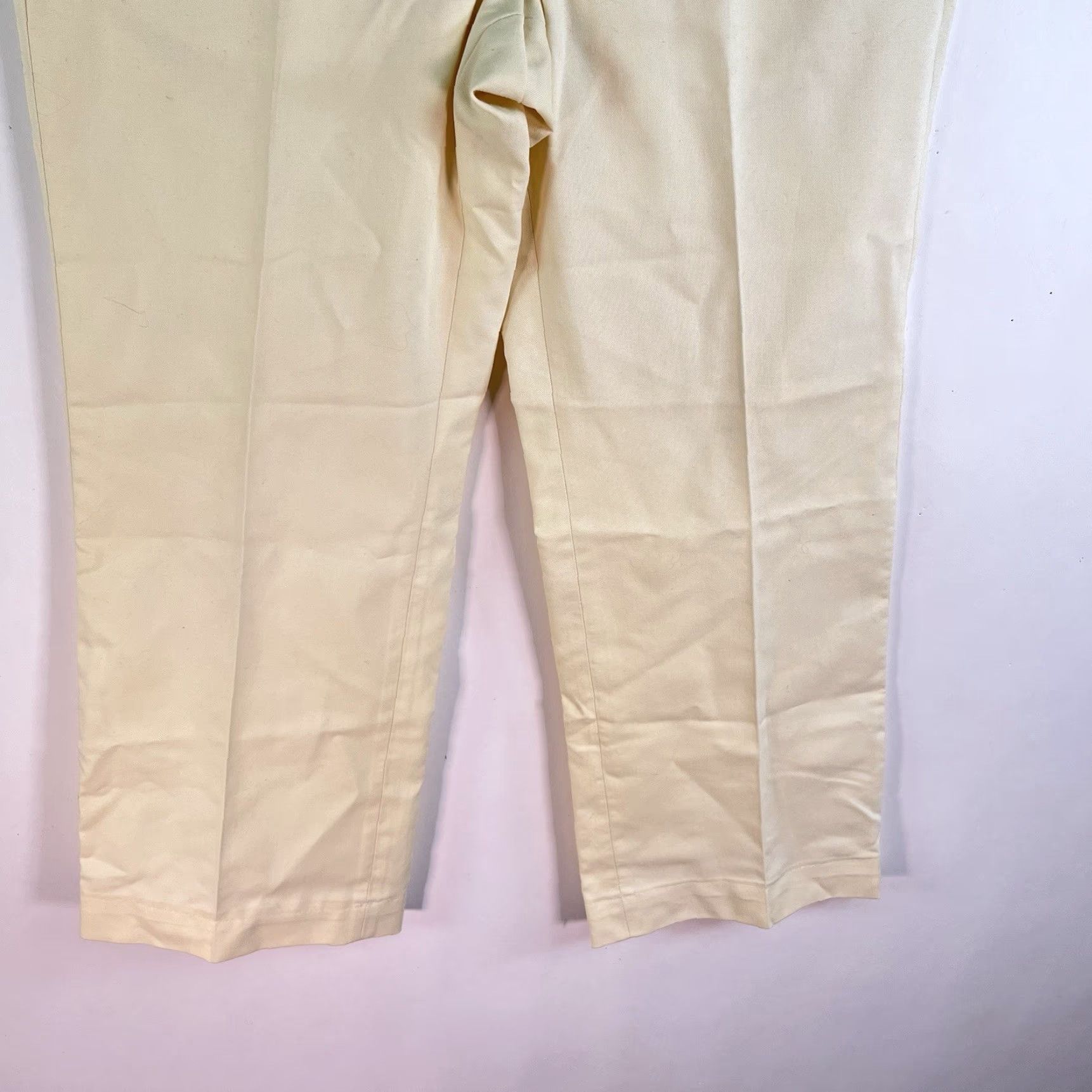 Levi's VINTAGE Levi’s Action Slacks Capris Women’s Size 33/26 Yellow Size ONE SIZE - 5 Thumbnail