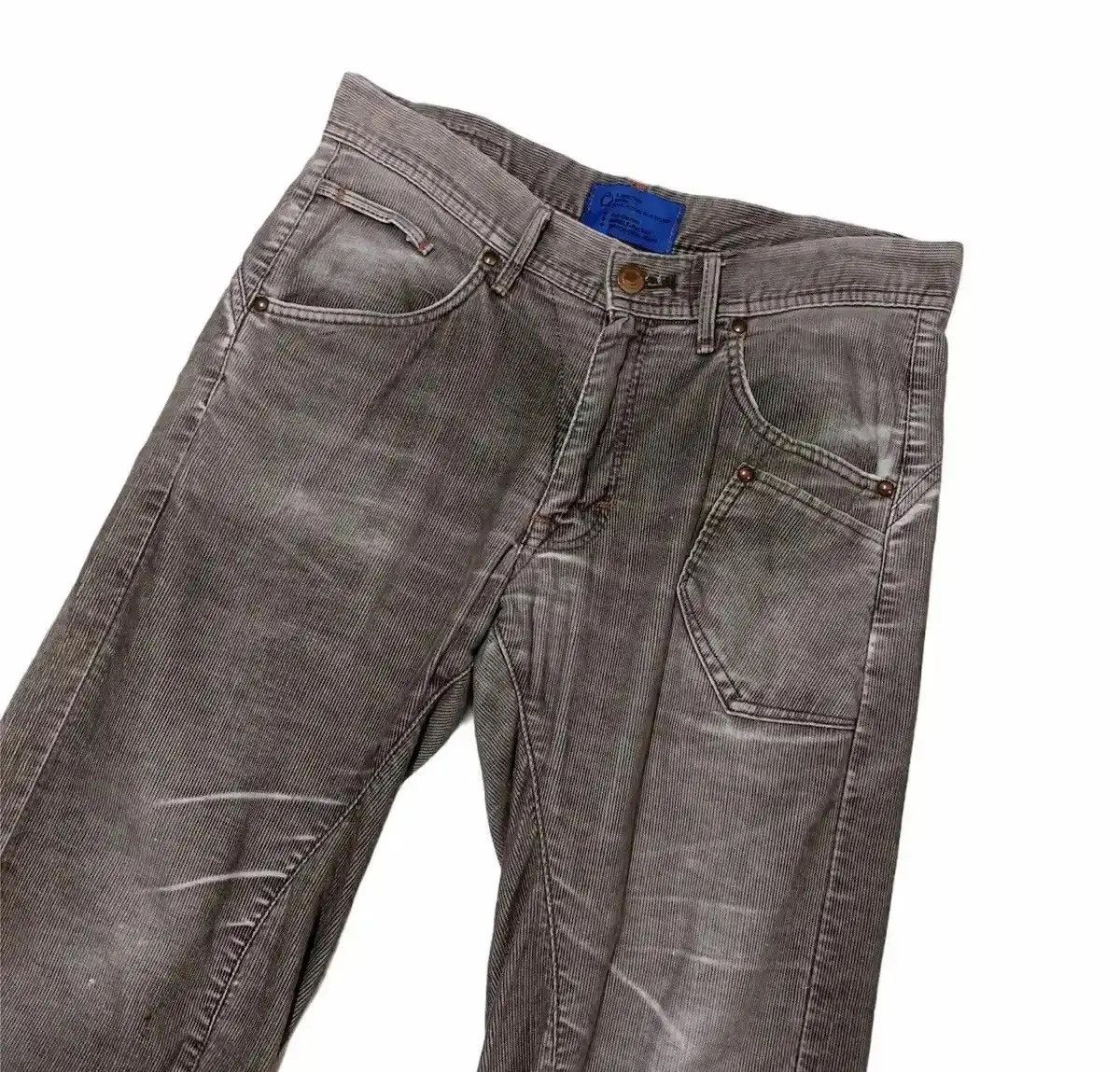 💥 STEALS 💥 Vintage Edwin Corduroy Faded Fading Pants W33