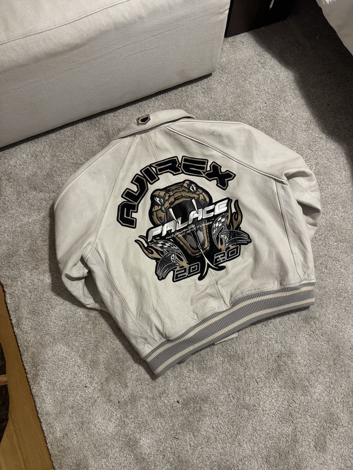 Avirex × Palace Palace x Avirex No Snakes Leather Jacket - White Size US XL / EU 56 / 4 - 2 Thumbnail