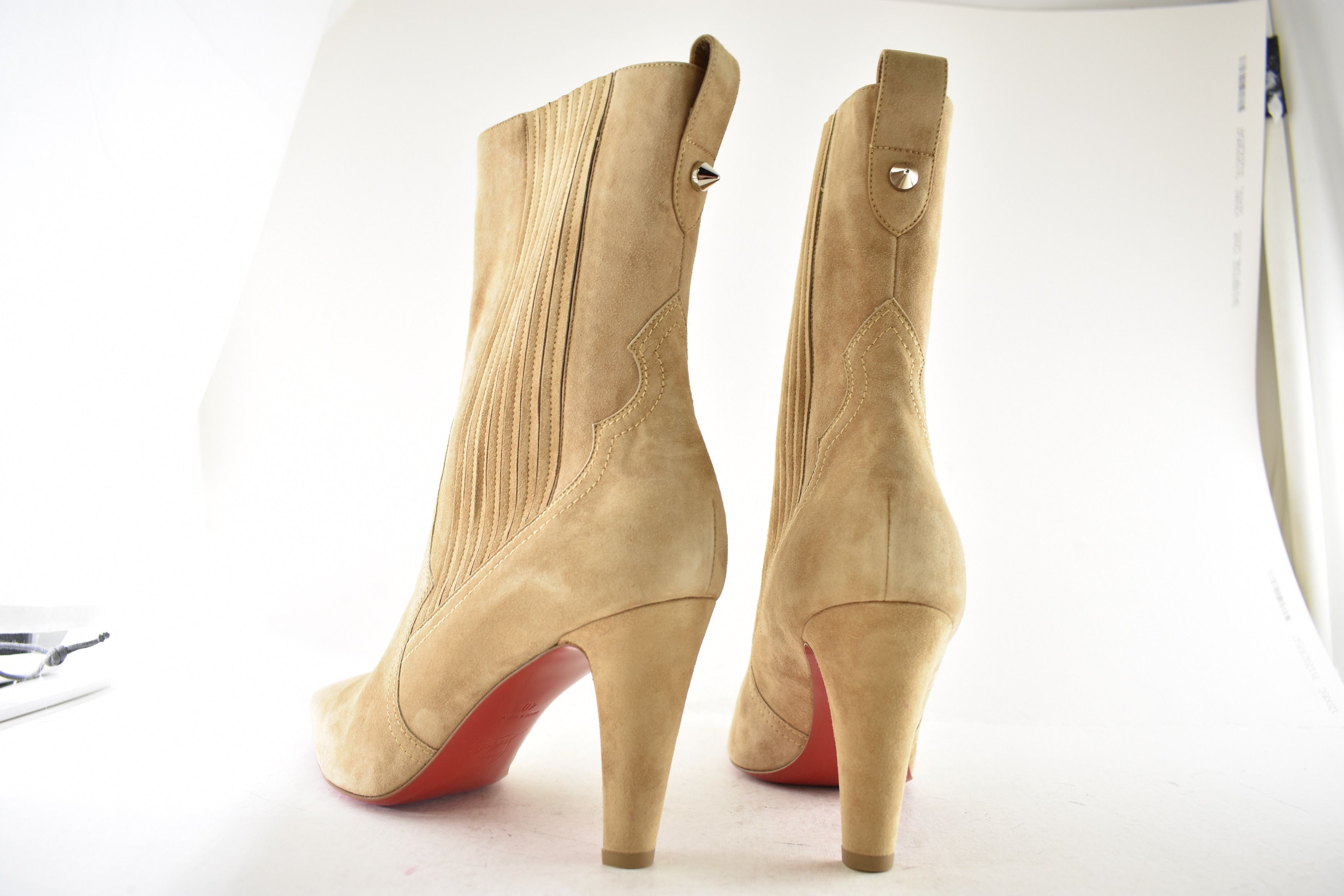 Christian Louboutin Santigag 85 Lionne Beige Suede Western Ankle Heel Boot 39.5 Size US 9.5 / IT 39.5 - 15 Thumbnail