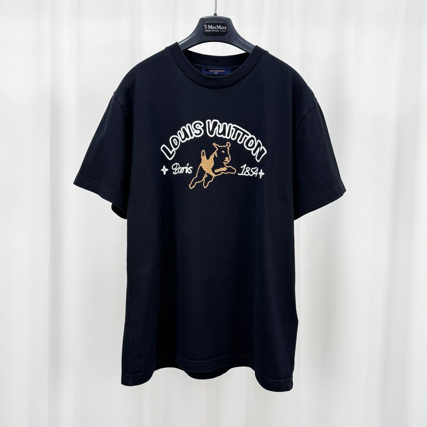 Louis Vuitton Louis Vuitton Collab T-Shirt m Men Size US M / EU 48-50 / 2 - 1 Thumbnail