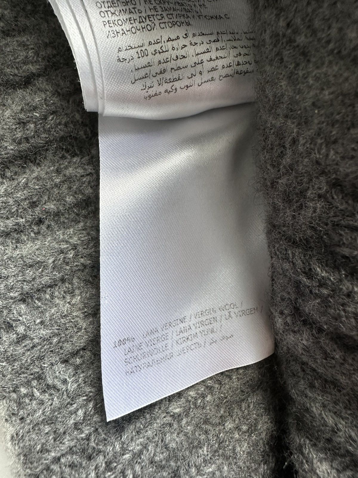 Moncler Moncler Grey Cable Knit Beanie Wool Hat Logo Patch Size ONE SIZE - 5 Thumbnail
