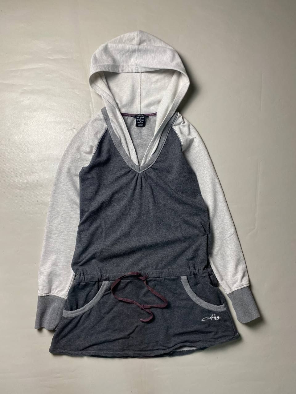 Oakley Vintage Oakley Hoodie Size M / US 6-8 / IT 42-44 - 1 Thumbnail