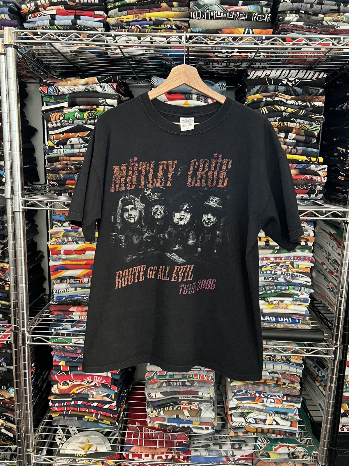 Band Tees 2006 Motley Crue Route of All Evil Tour Tee Size US L / EU 52-54 / 3 - 1 Thumbnail