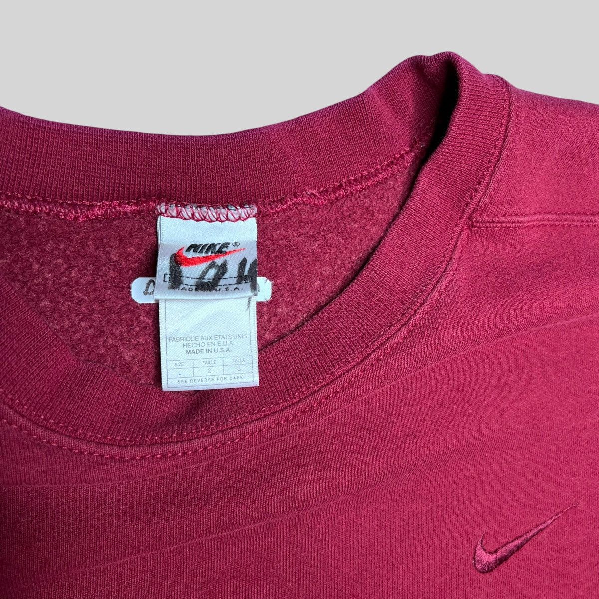 Nike × Vintage Vintage 90s Nike Red Swoosh Embroidered Pull Over Sweatshirt Size US L / EU 52-54 / 3 - 2 Thumbnail