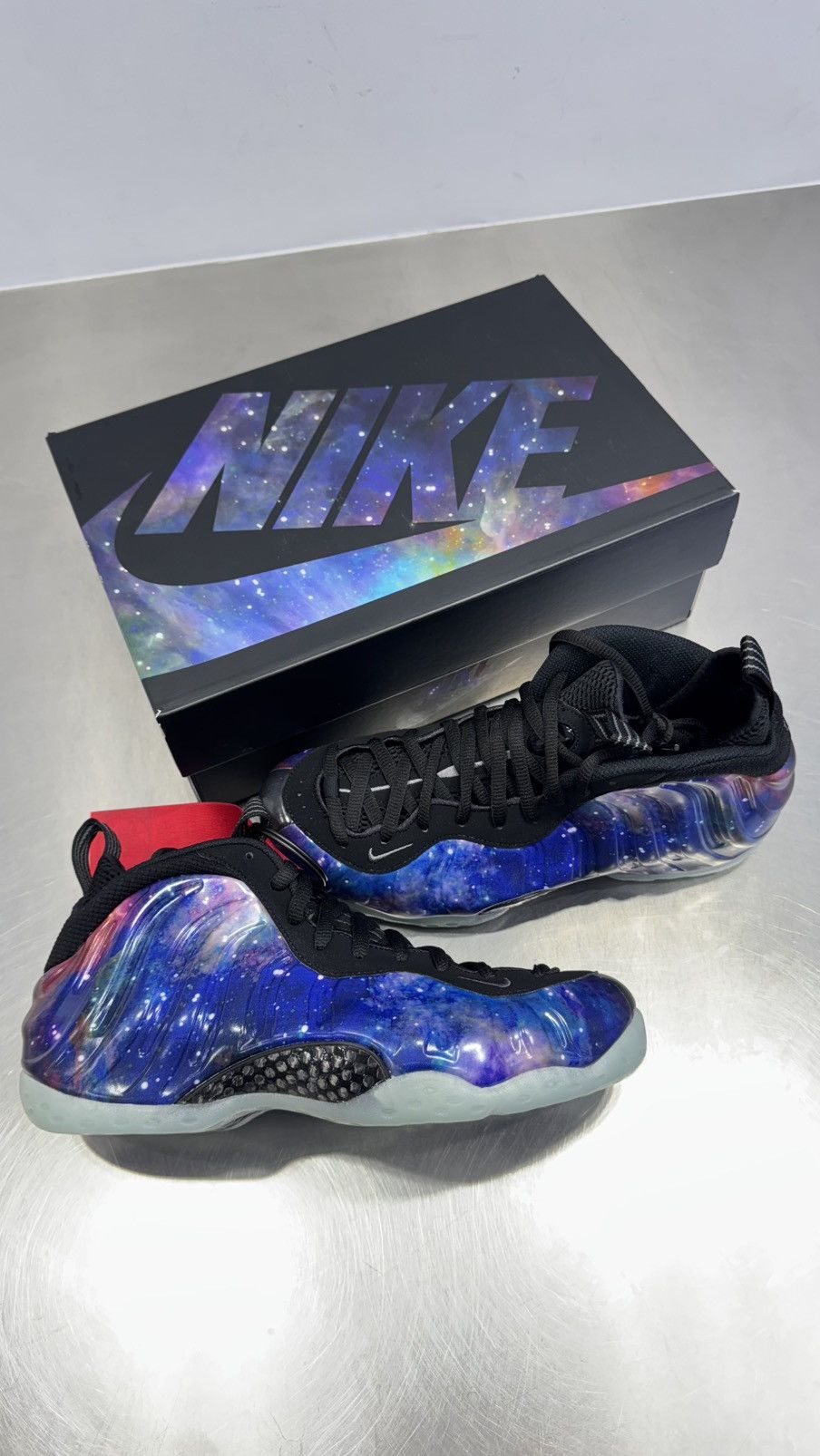 Jordan Brand Foamposite jordan galaxy Size US 9.5 / EU 42-43 - 2 Thumbnail