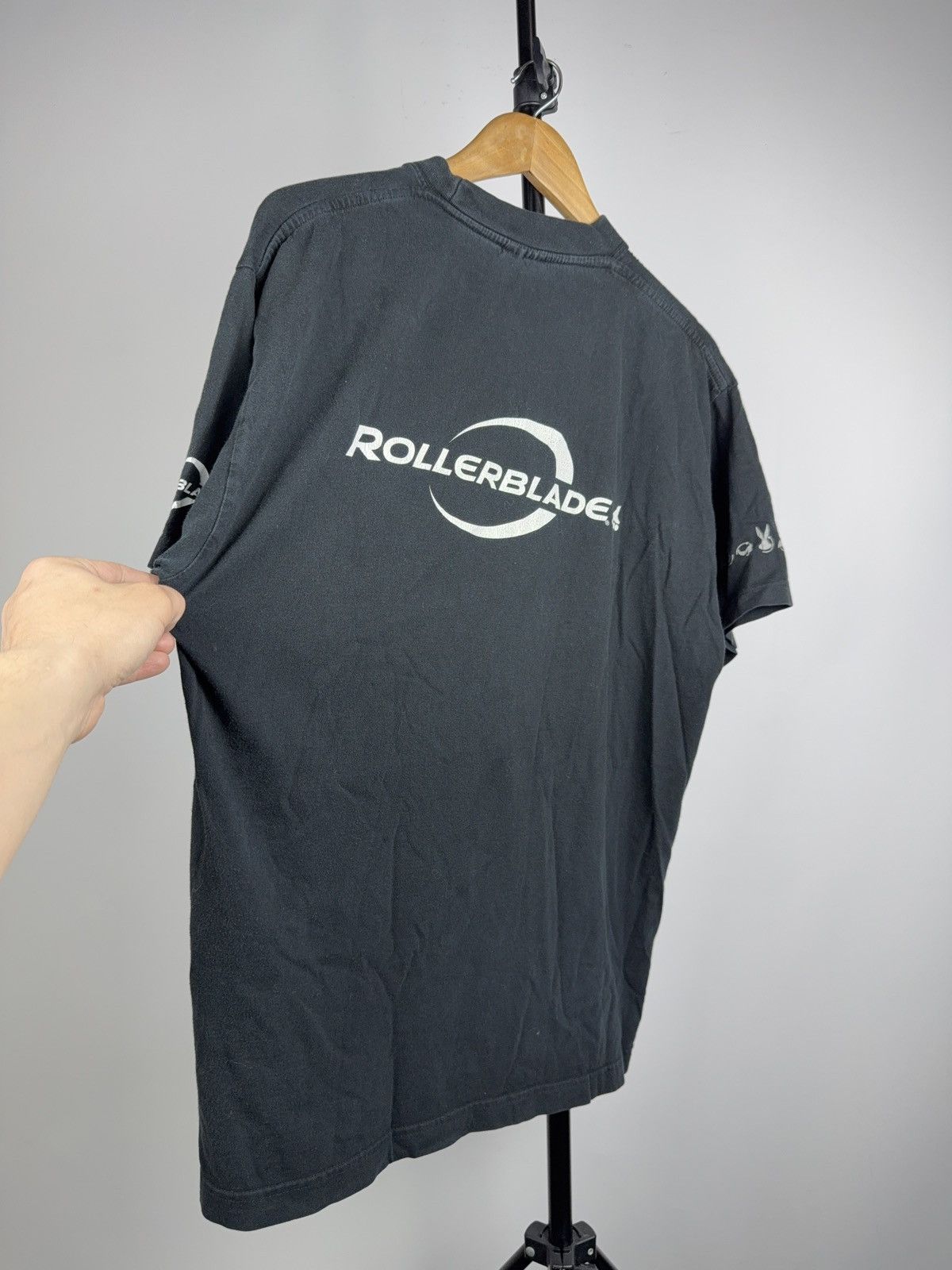 Warner Bros 2000 Retro Vintage Y2K Rollerblade x Looney Tunes Wile E Tee Size US L / EU 52-54 / 3 - 15 Thumbnail