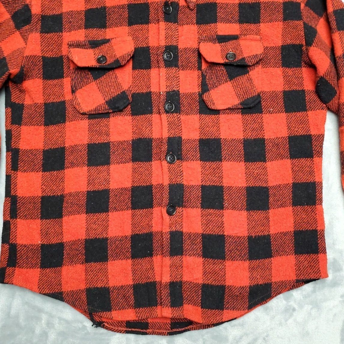 Vintage VINTAGE Shirt Jacket Mens Large Red Buffalo Plaid Wool Over Shirt Logger Shacket Size US L / EU 52-54 / 3 - 2 Thumbnail