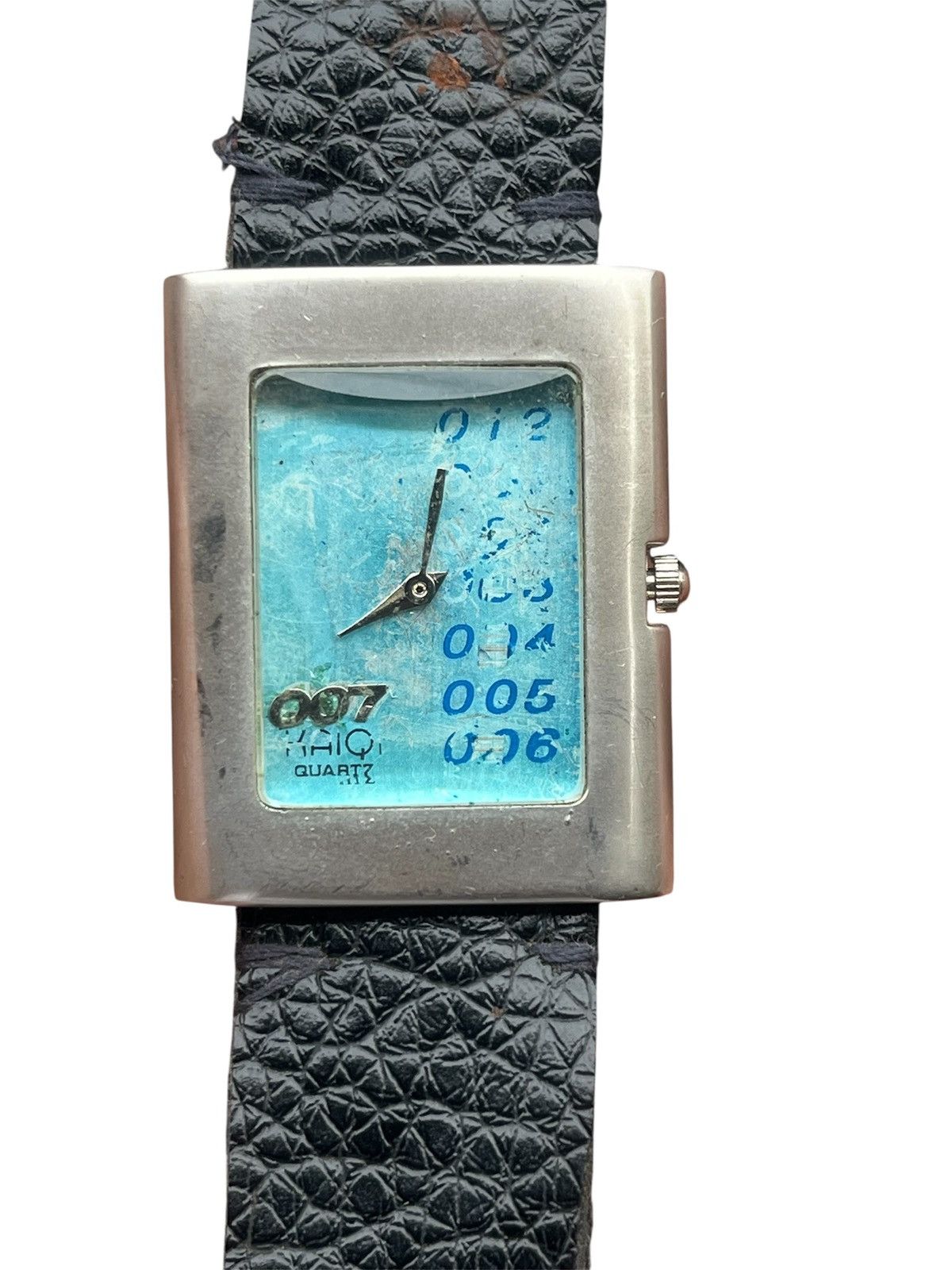 Vintage Vintage 007 Haiqi "James Bond" Tank Watch Blue Dial Y2K Size ONE SIZE - 1 Thumbnail